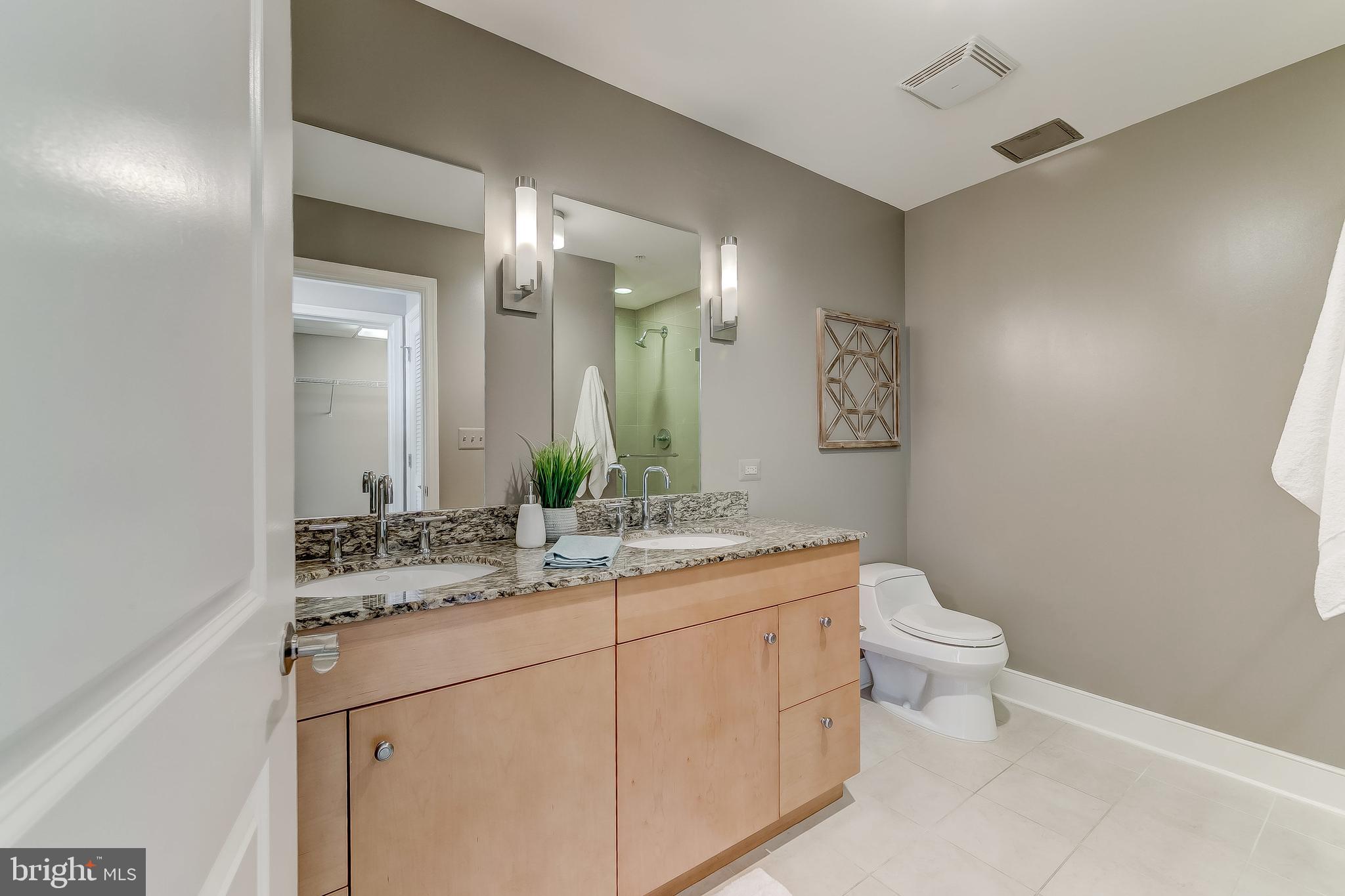 HARBOR EAST - Residential Lease