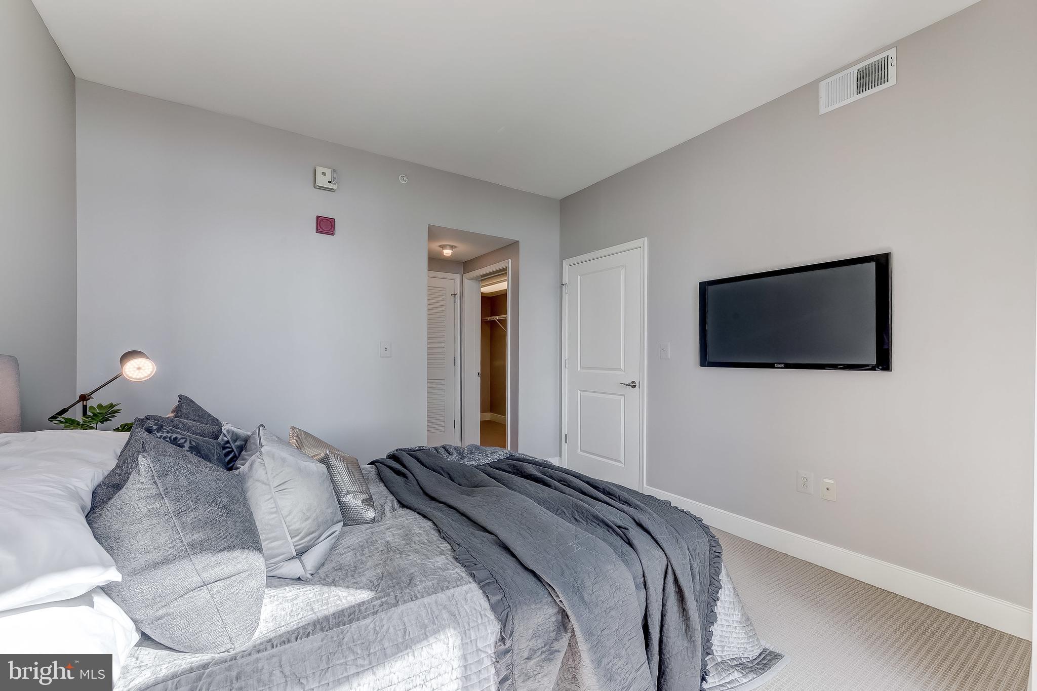 HARBOR EAST - Residential Lease