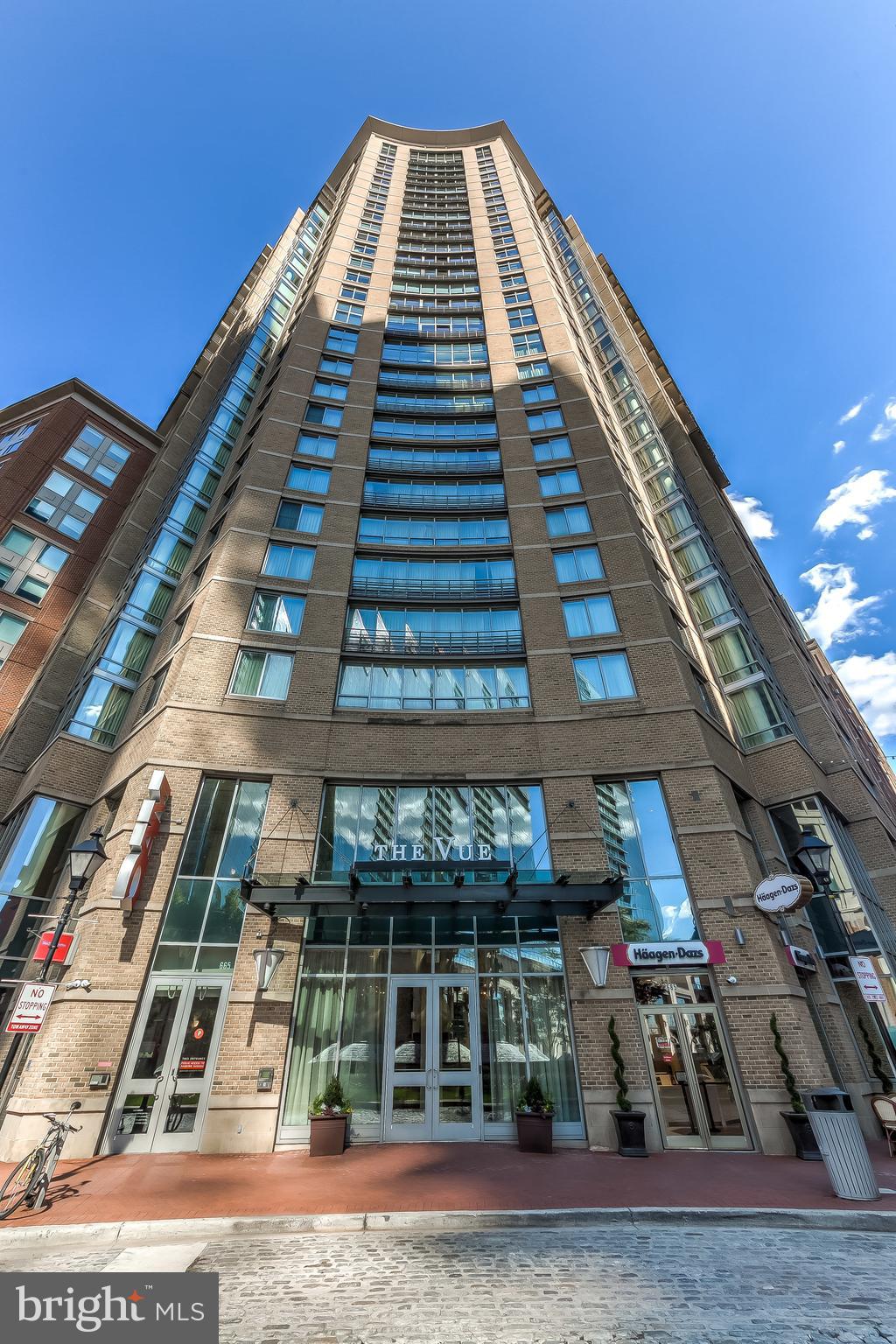 HARBOR EAST - Residential Lease