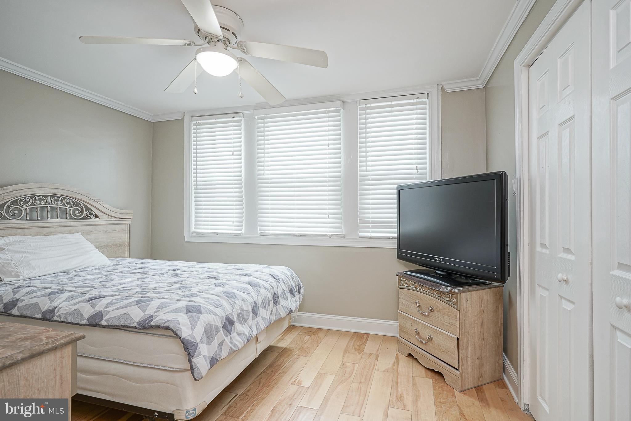PHILADELPHIA (SOUTH) - Residential