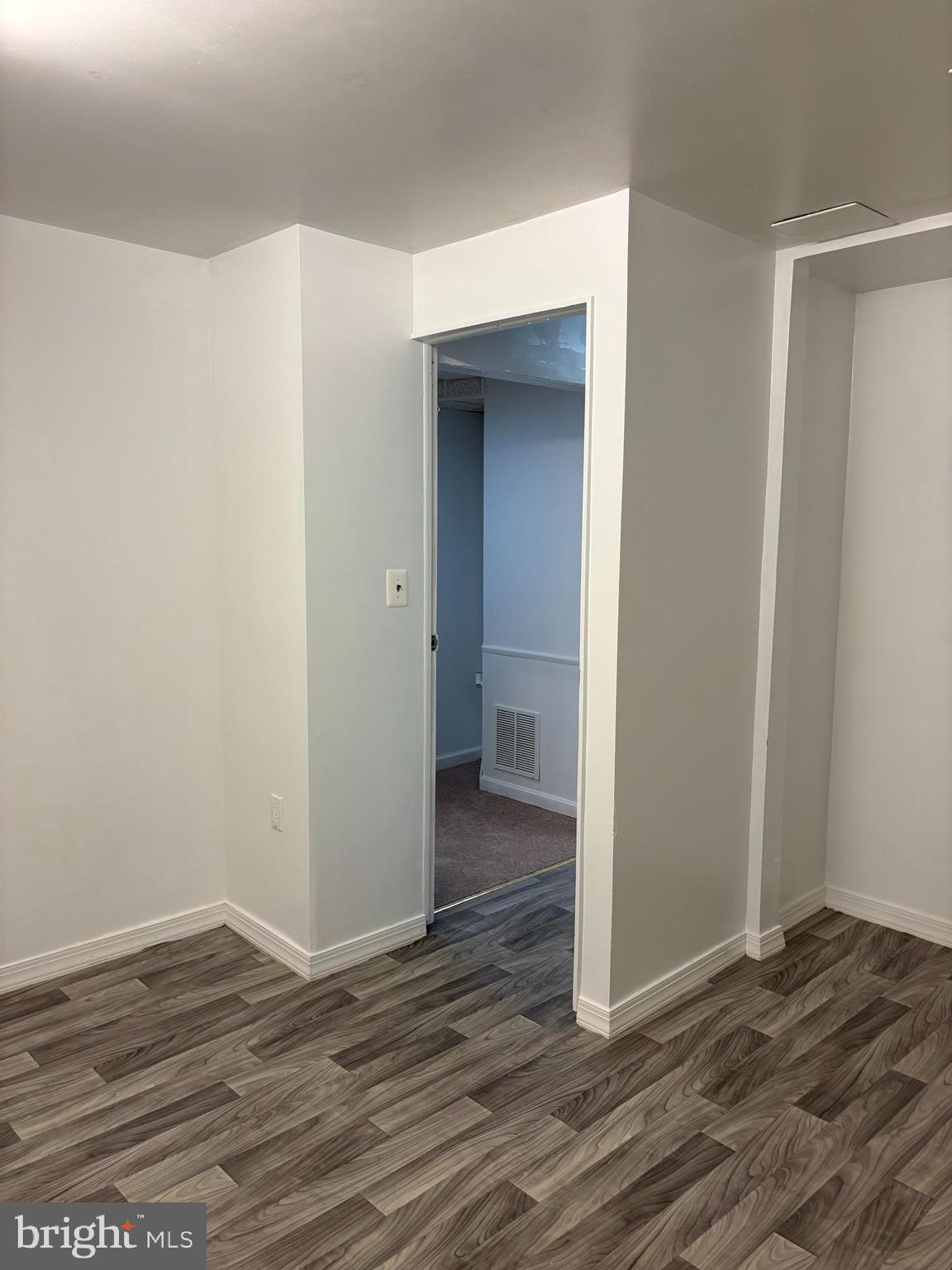 POINT OF WOODS - Residential Lease