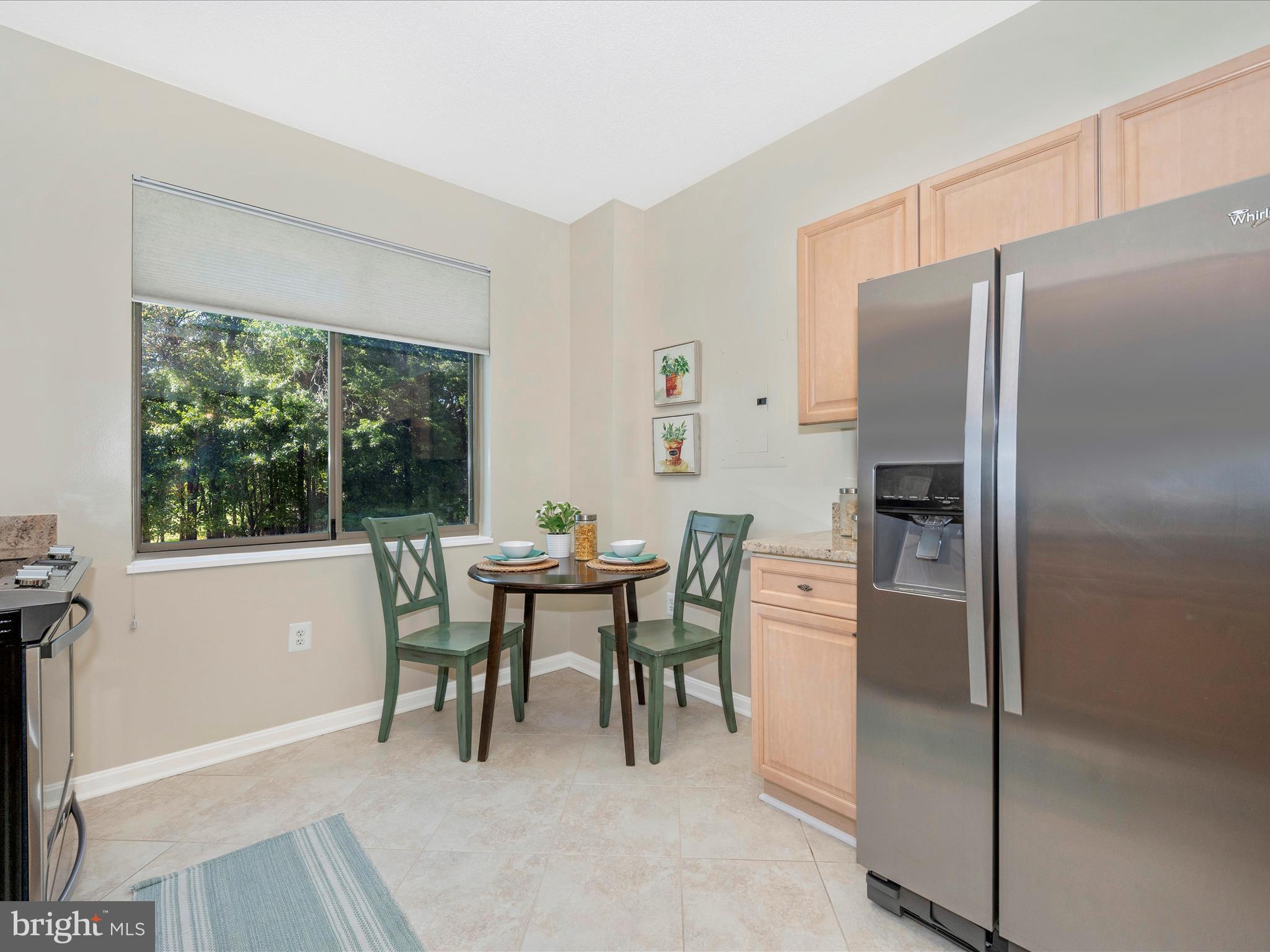 TURNBERRY COURTS AT LEIS - Residential