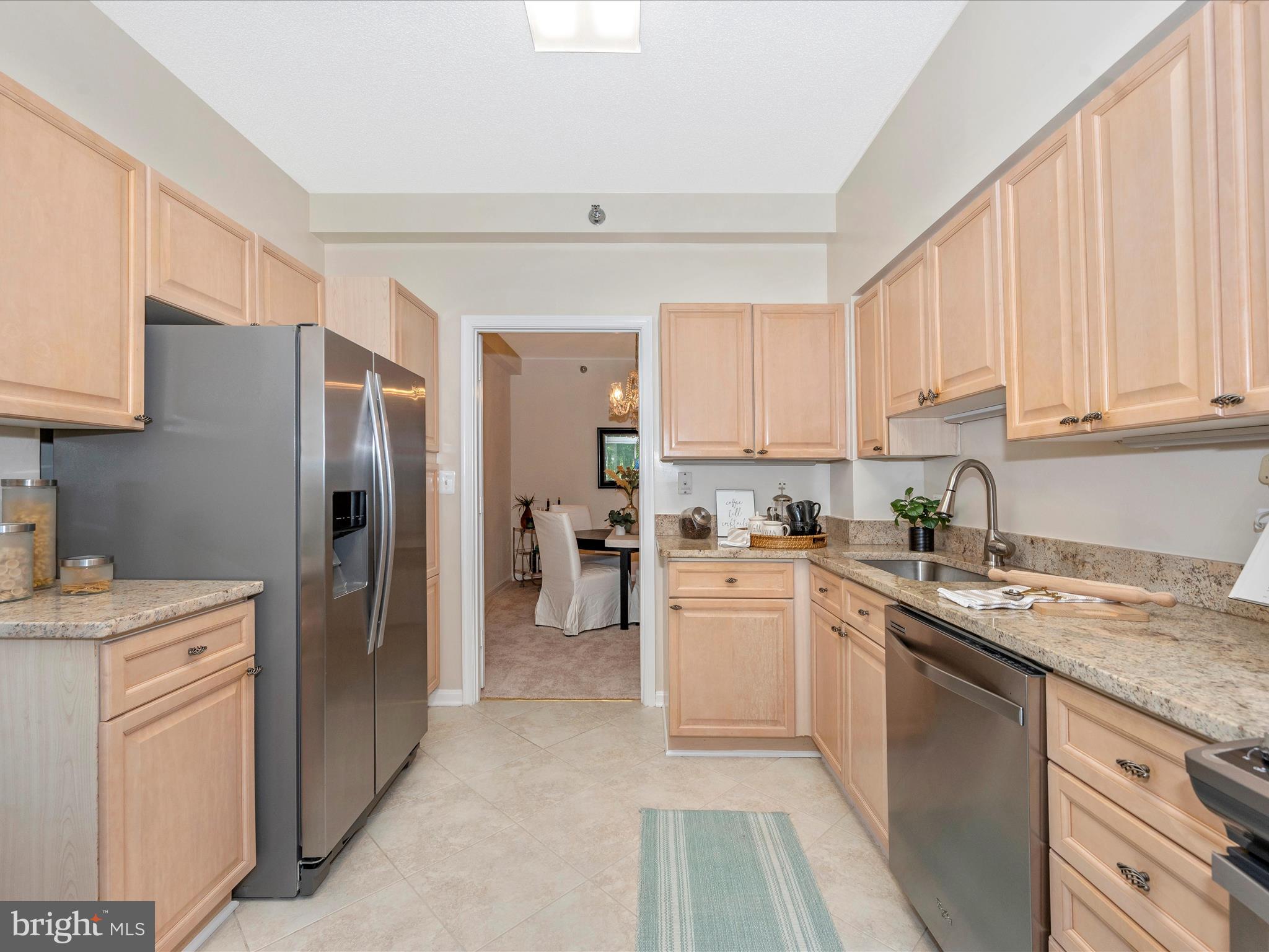 TURNBERRY COURTS AT LEIS - Residential