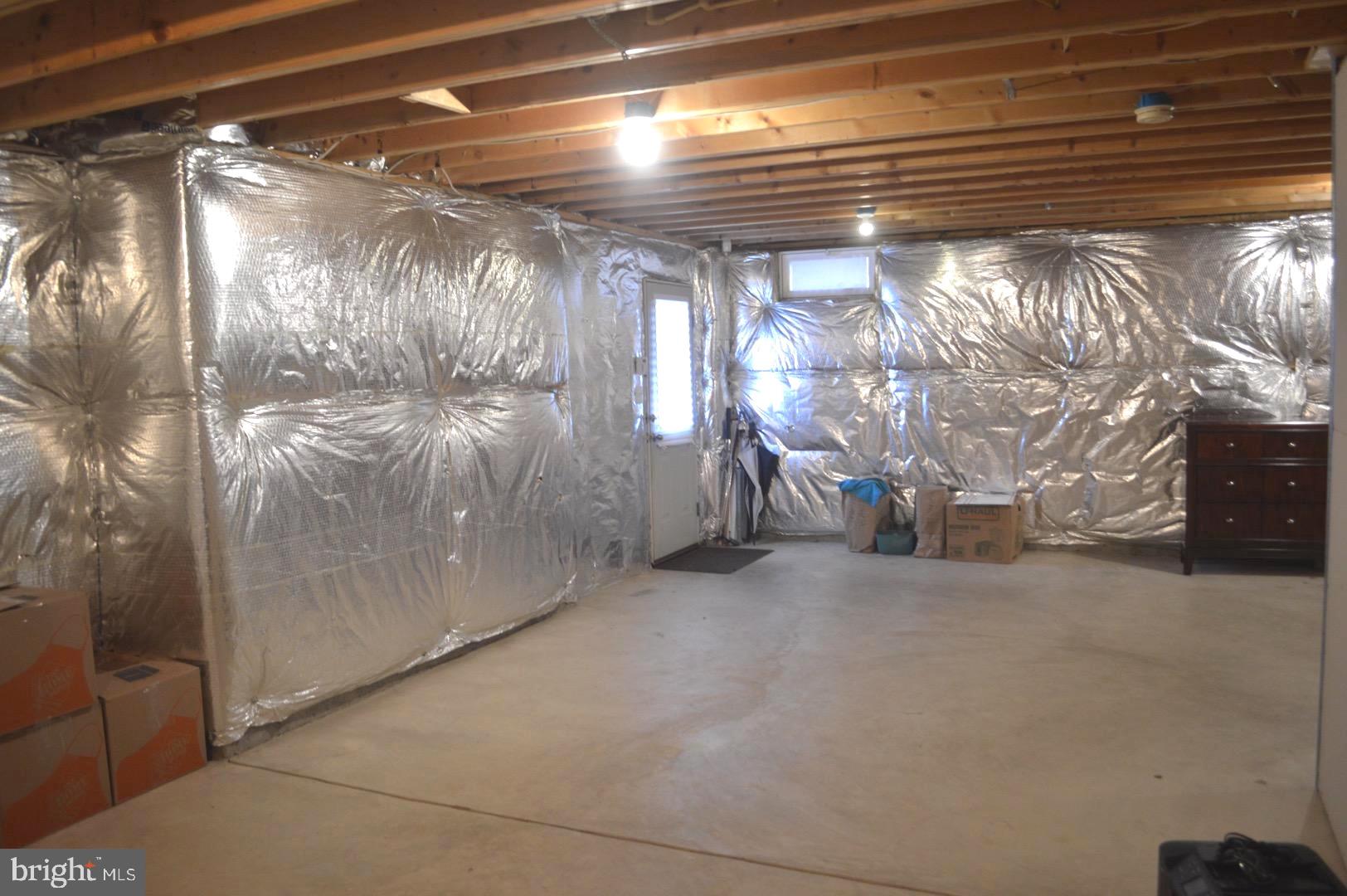 PORT POTOMAC - Residential Lease