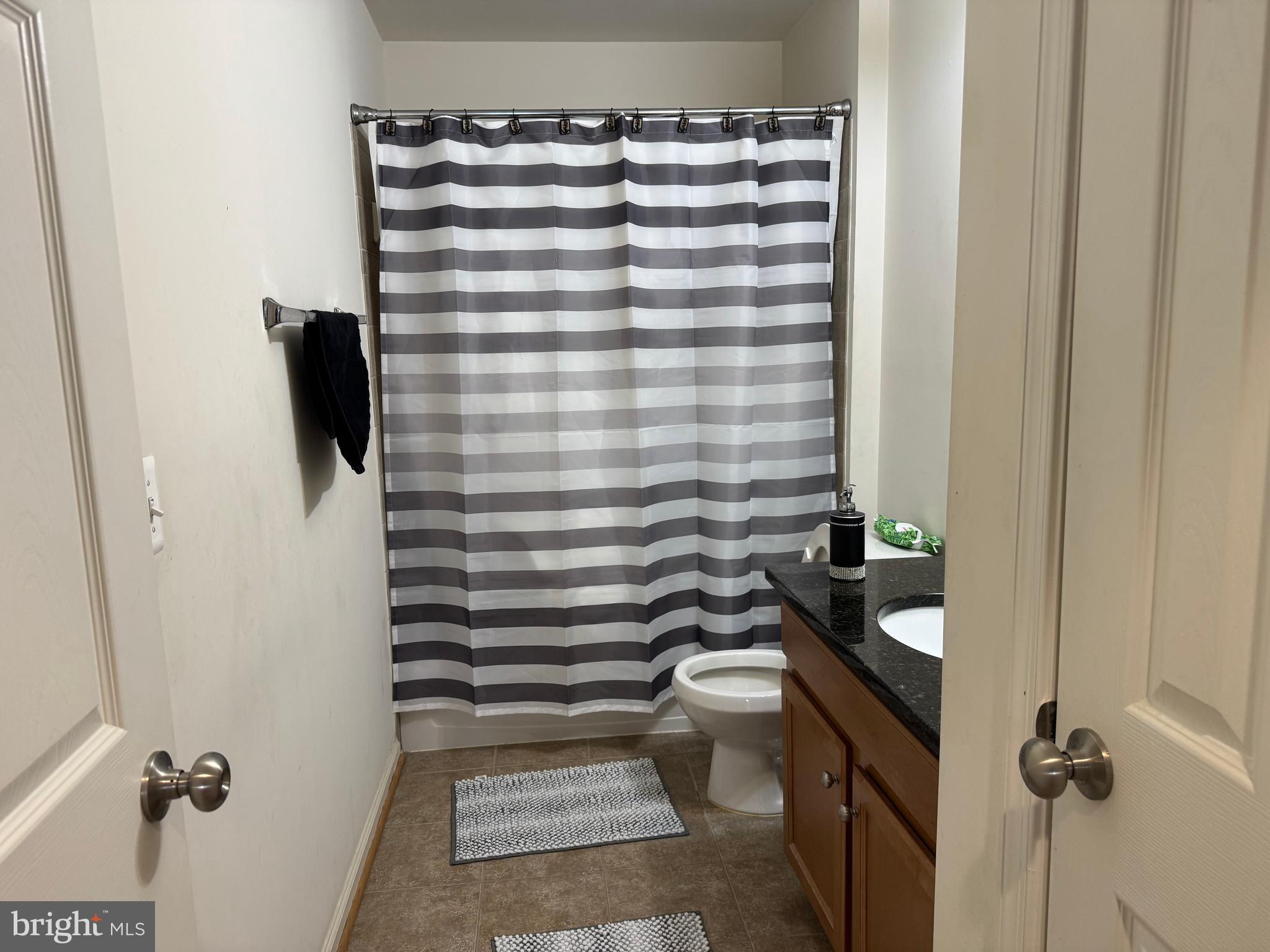 PORT POTOMAC - Residential Lease