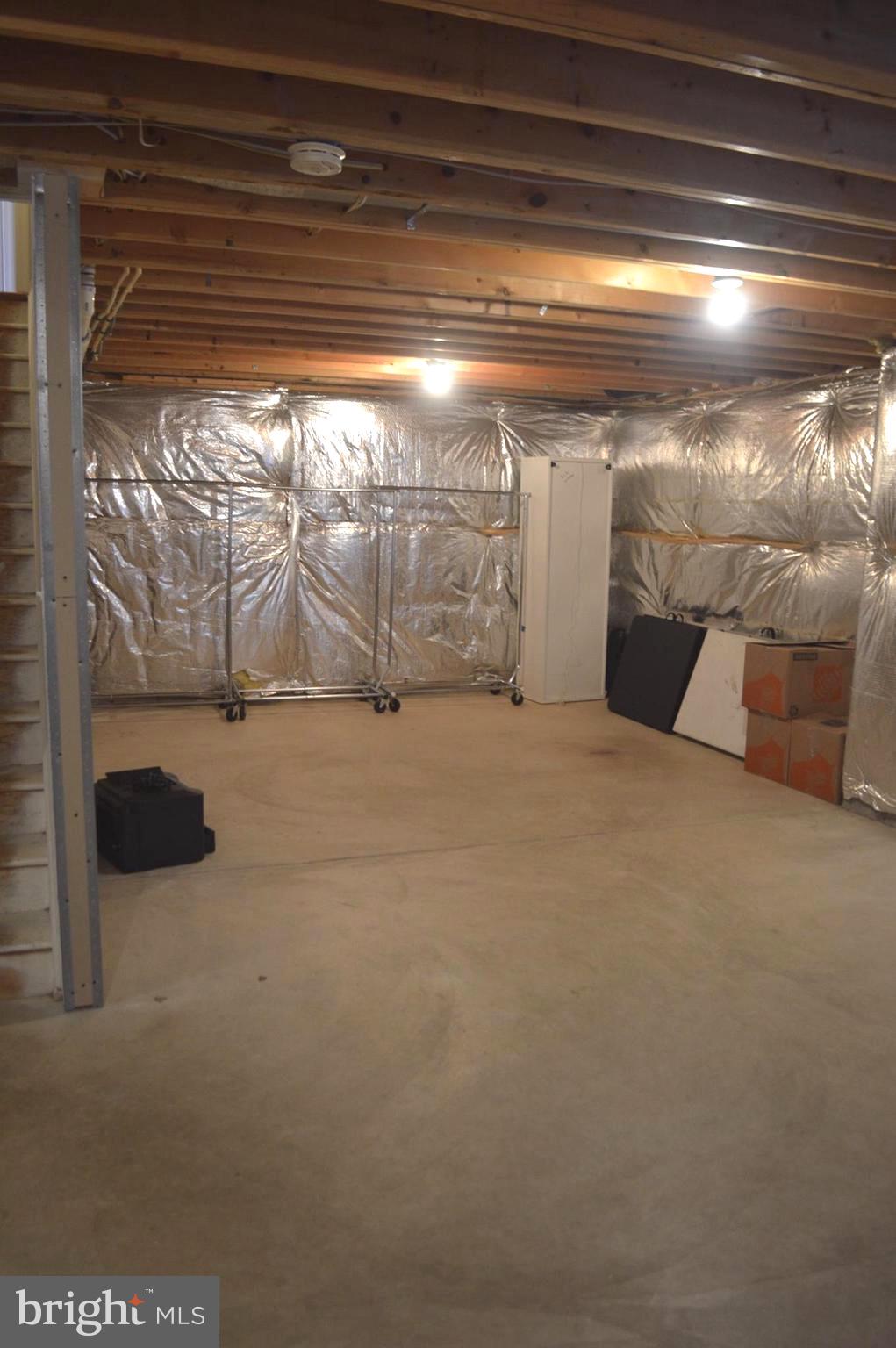 PORT POTOMAC - Residential Lease