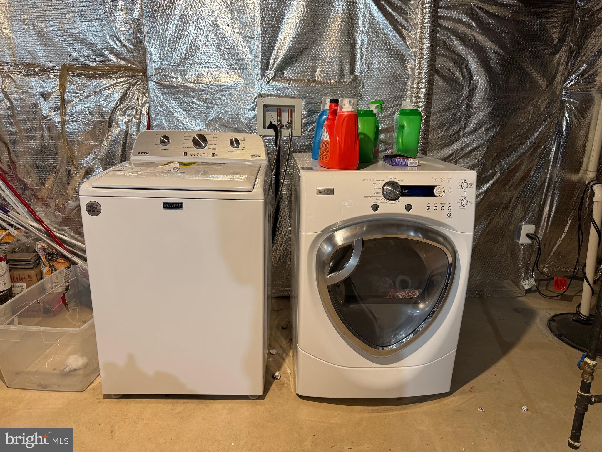 PORT POTOMAC - Residential Lease