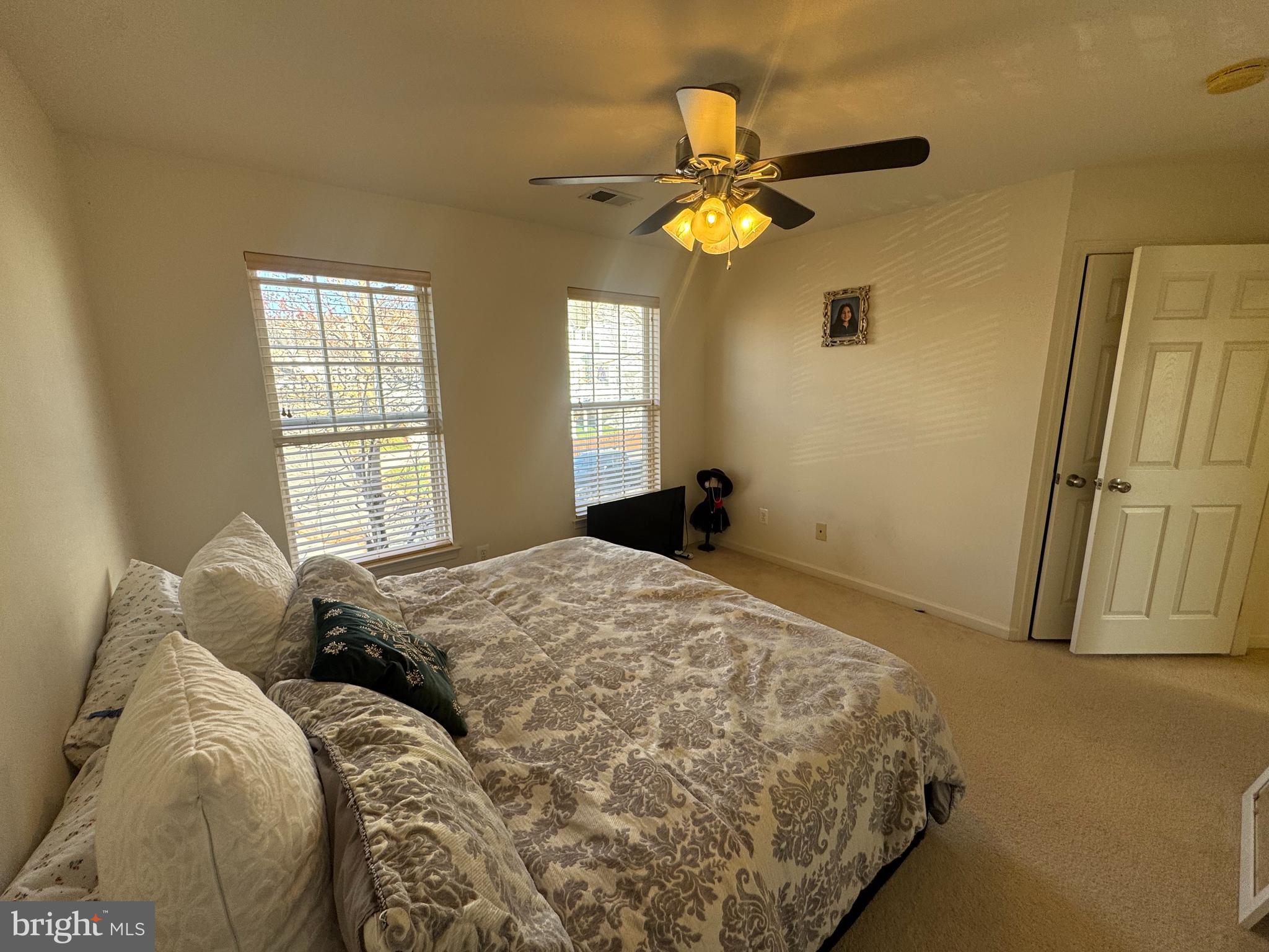 PORT POTOMAC - Residential Lease