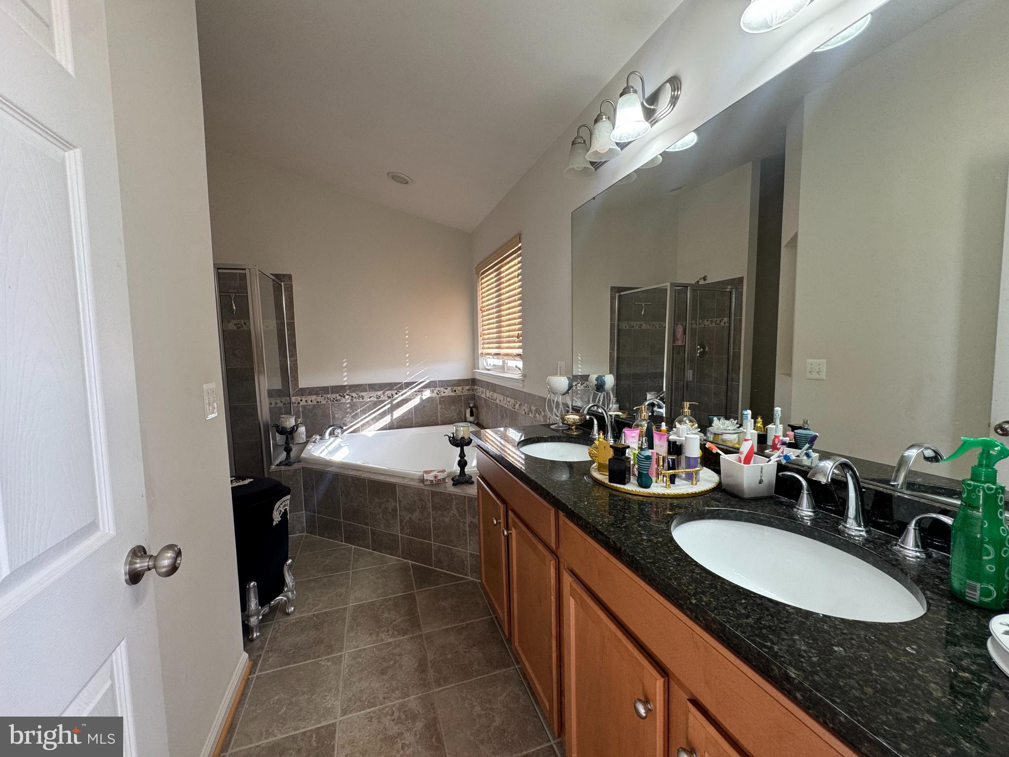 PORT POTOMAC - Residential Lease