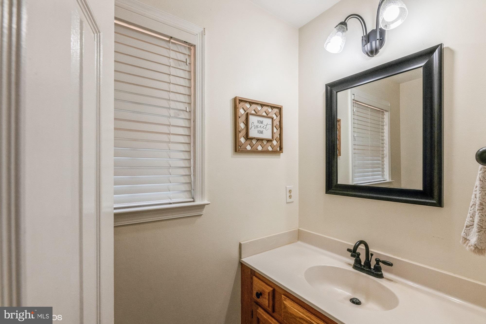 CANNON BLUFF - Residential