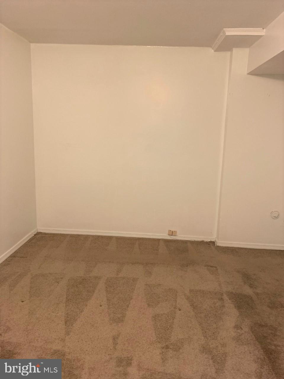 DALE CITY - Residential Lease