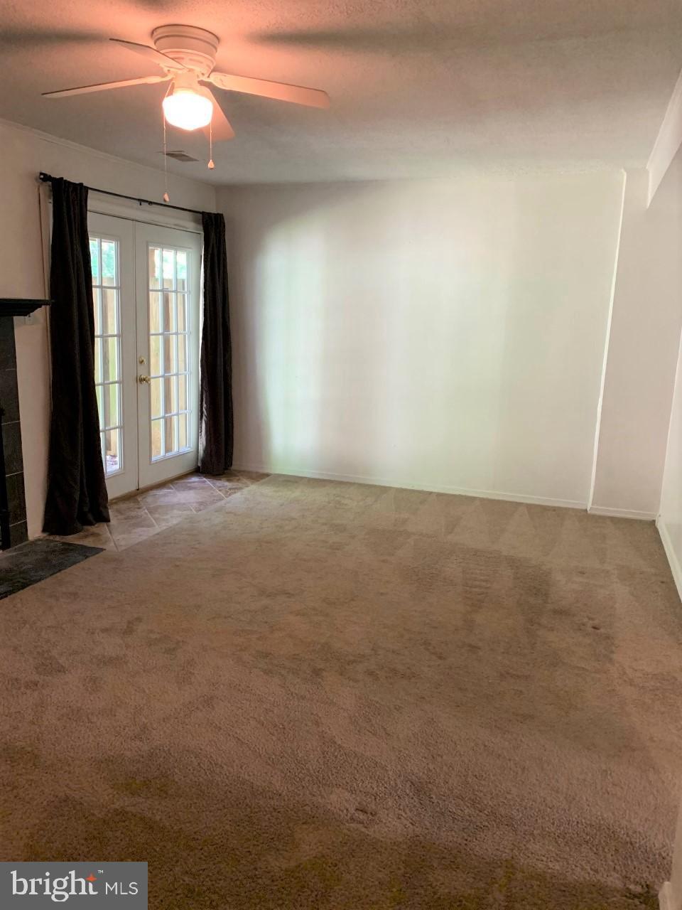 DALE CITY - Residential Lease