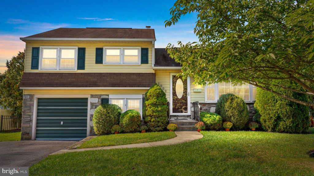 Photo of 1002 Windsor Road, WARMINSTER, PA 18974 (MLS # PABU2105650)