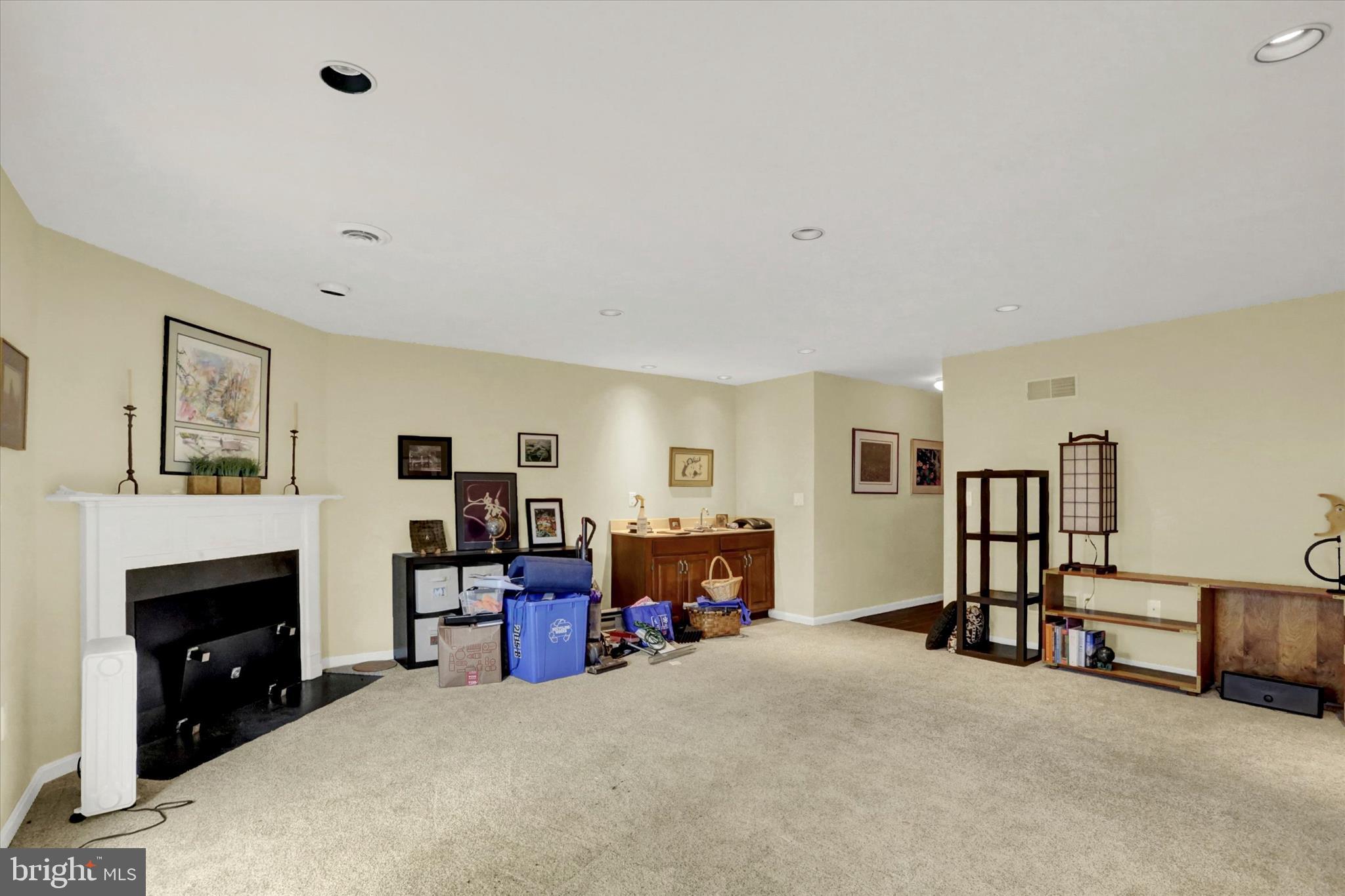 SOUTHPOINT OF HERSHEY - Residential