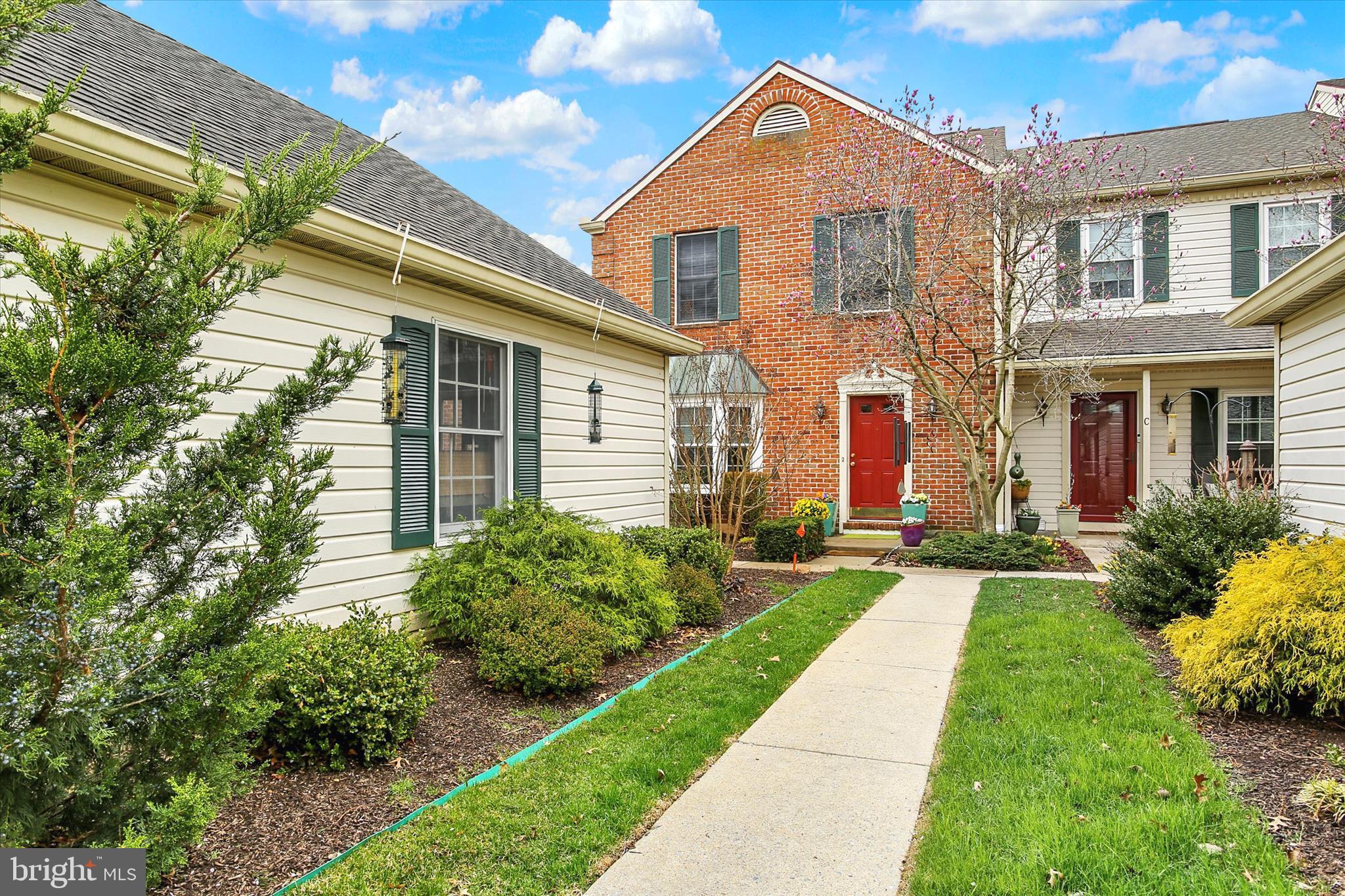 SOUTHPOINT OF HERSHEY - Residential