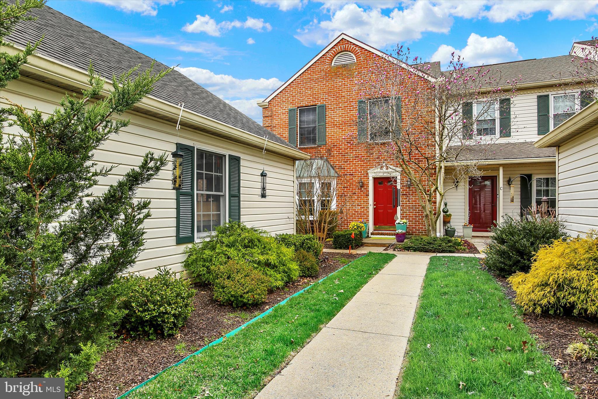 SOUTHPOINT OF HERSHEY - Residential