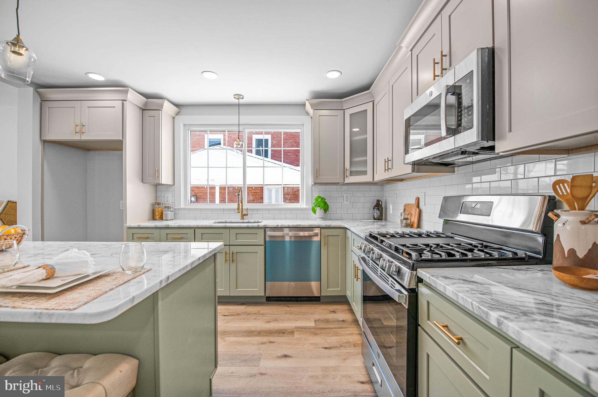 SWEET BRIAR - Residential