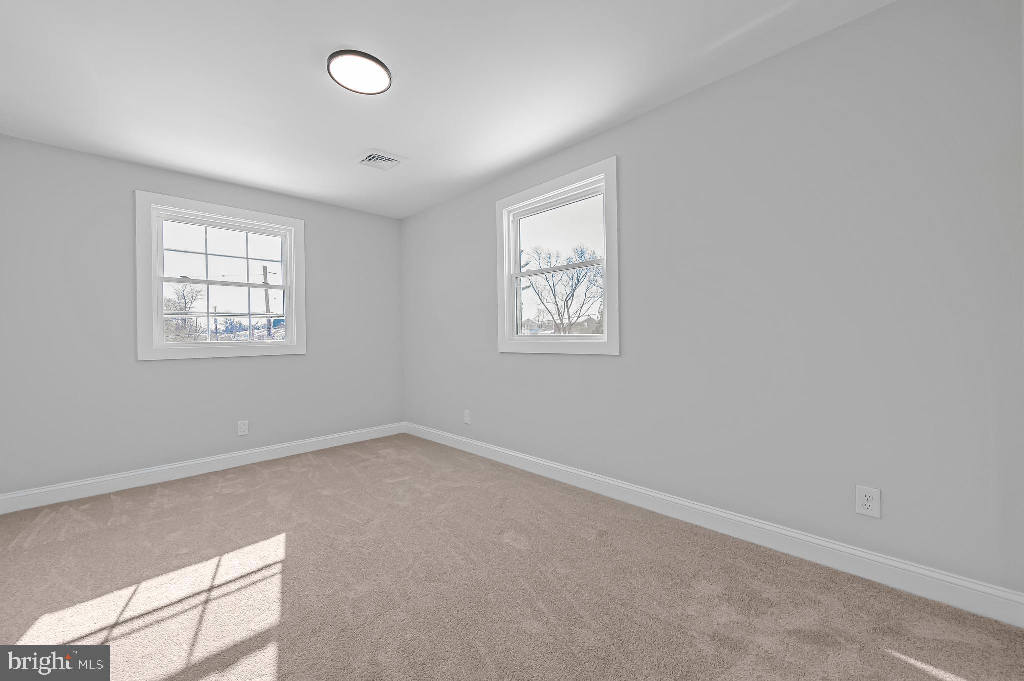 SWEET BRIAR - Residential