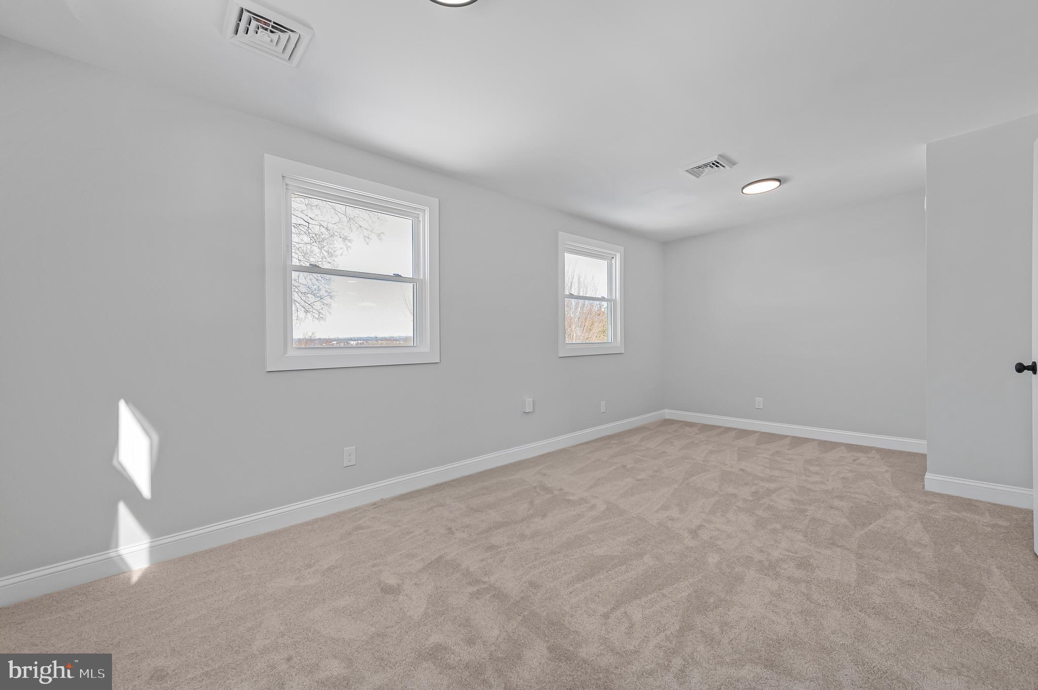 SWEET BRIAR - Residential