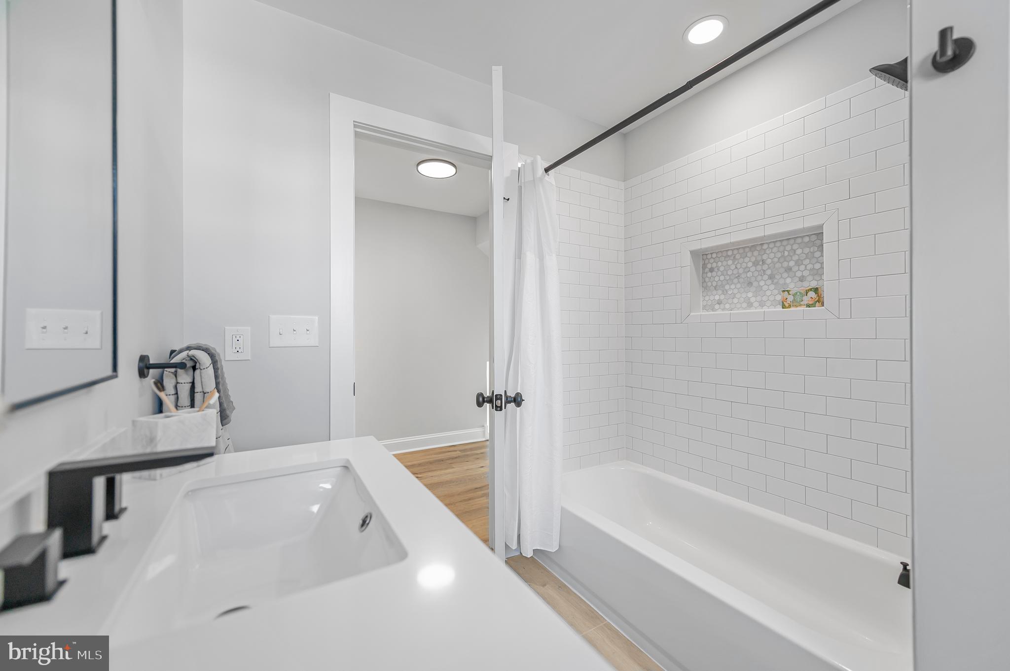 SWEET BRIAR - Residential