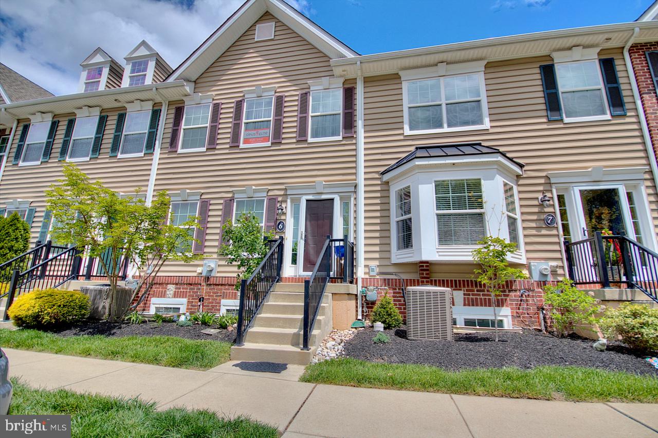 Beautiful Open Concept Townhome located in the sought after neighborhood of Carriage Hill. This 3 bedrooms, 2.5 bath home has been meticulously maintained and is move-in ready. The main floor is perfect for unwinding with a good book after a long day or for entertaining. The gourmet eat-in kitchen features a large island. This home also features your own professionally landscaped courtyard area just off the kitchen that adds to your entertaining space. On the second level you will find the Master bedroom which offers a large walk in closet, along with a double vanity in the master bathroom for added convenience. The second level also boasts 2 additional, generously sized bedrooms and full hall bath. The Basement is partially finished and is just waiting for your own personal touches. Conveniently located near schools, major roadways, shopping and Historic Doylestown. This home won't last long, schedule your virtual tour today!