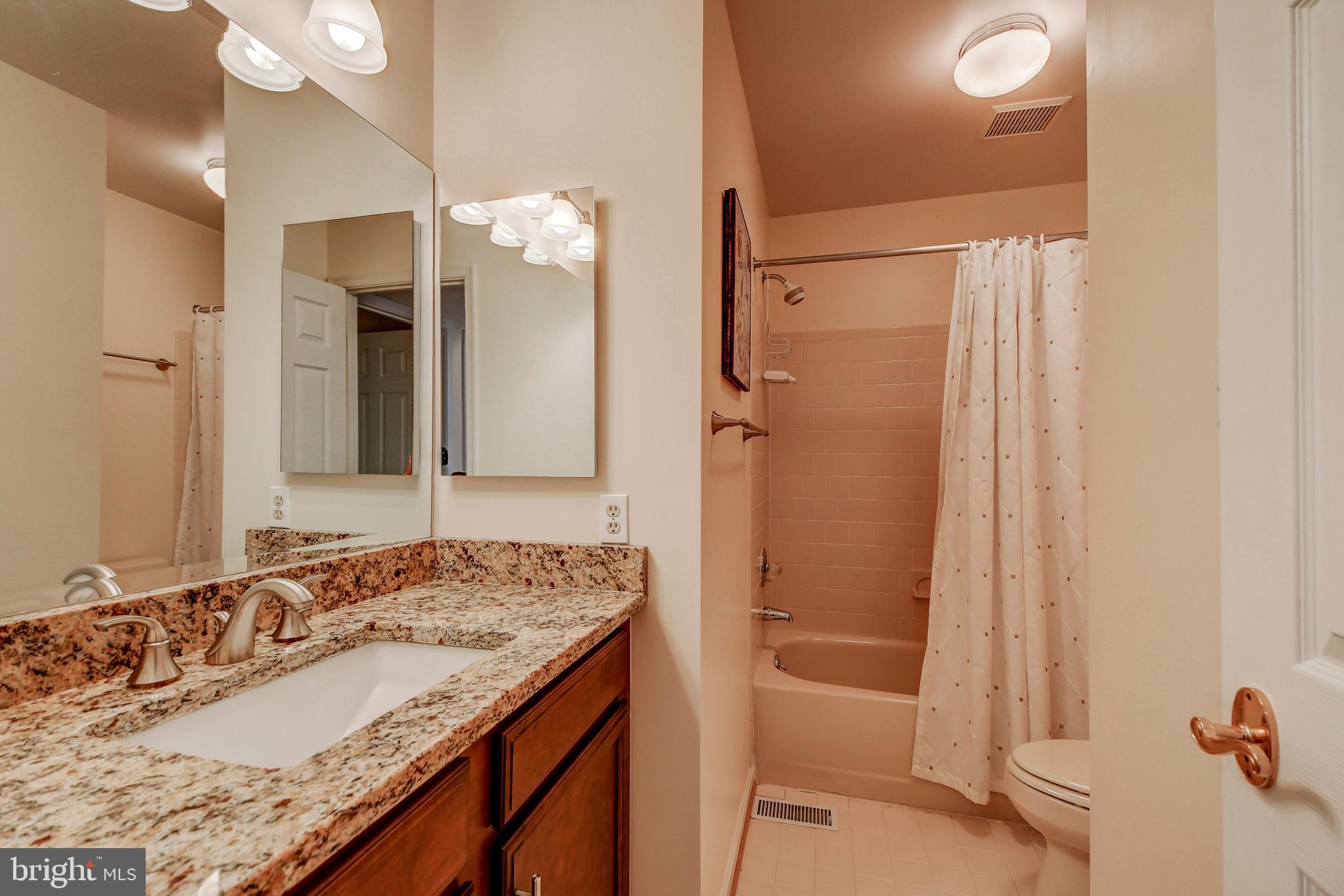 MOUNT HEBRON - Residential