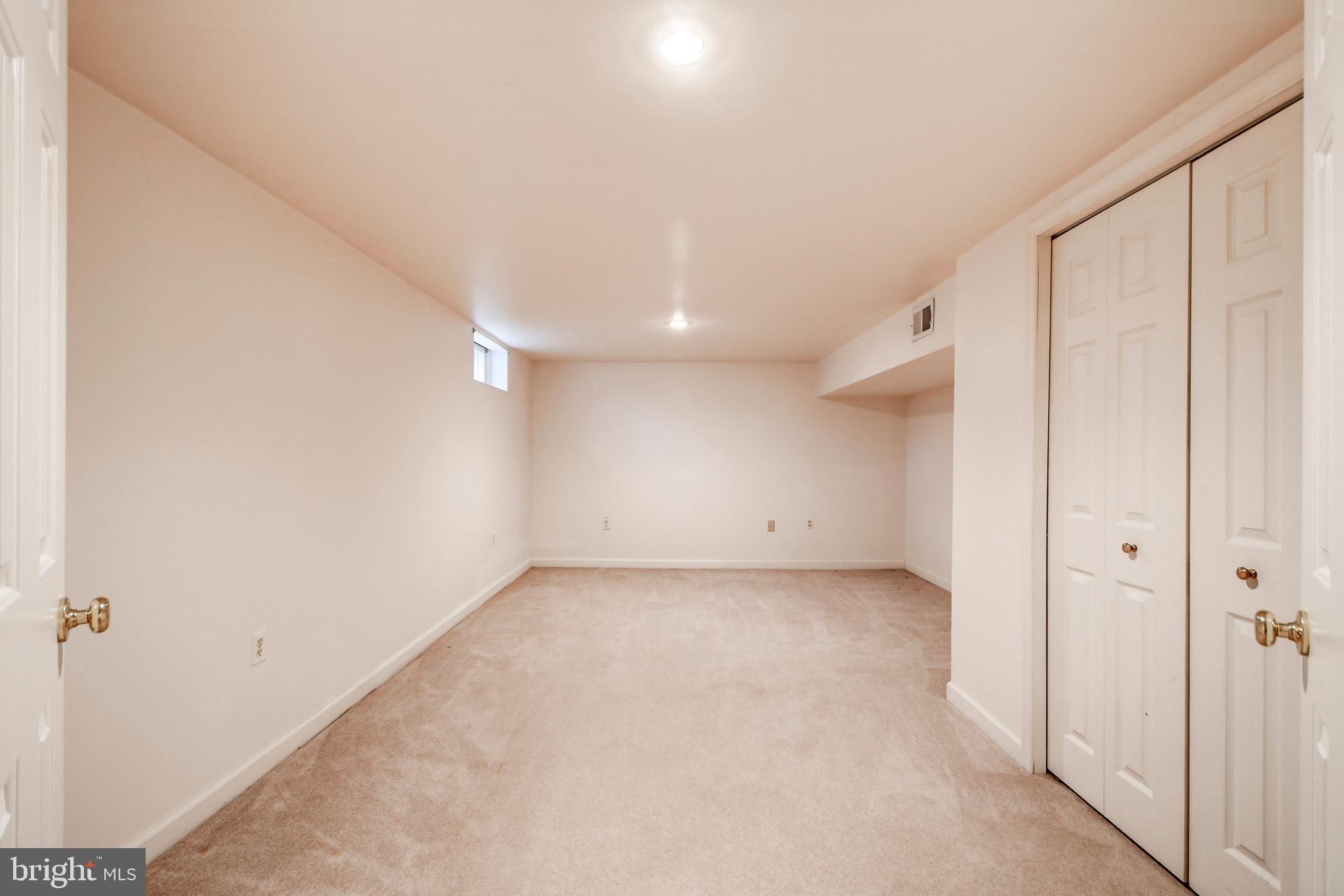 MOUNT HEBRON - Residential