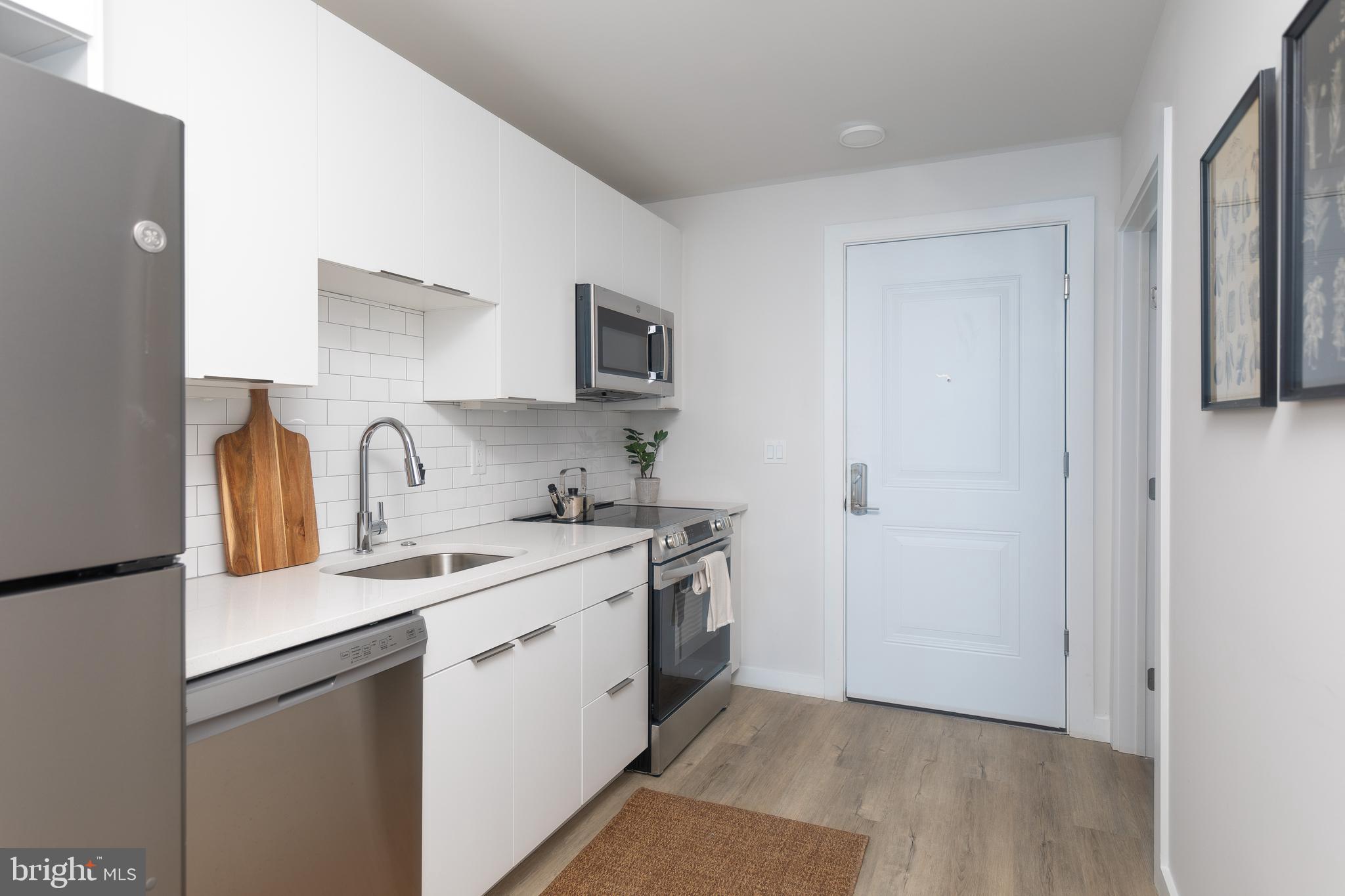 FISHTOWN - Residential Lease