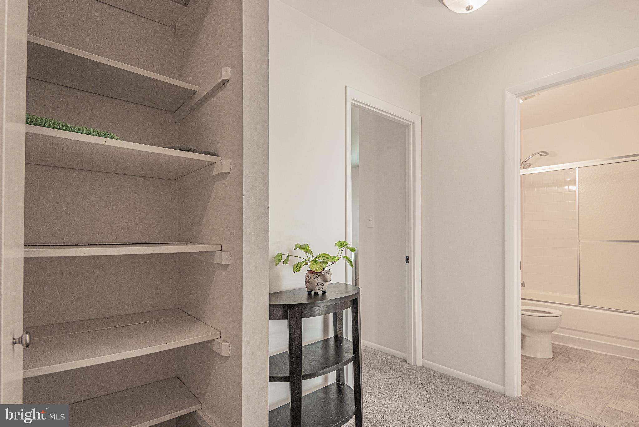 FORESTVIEW - Residential