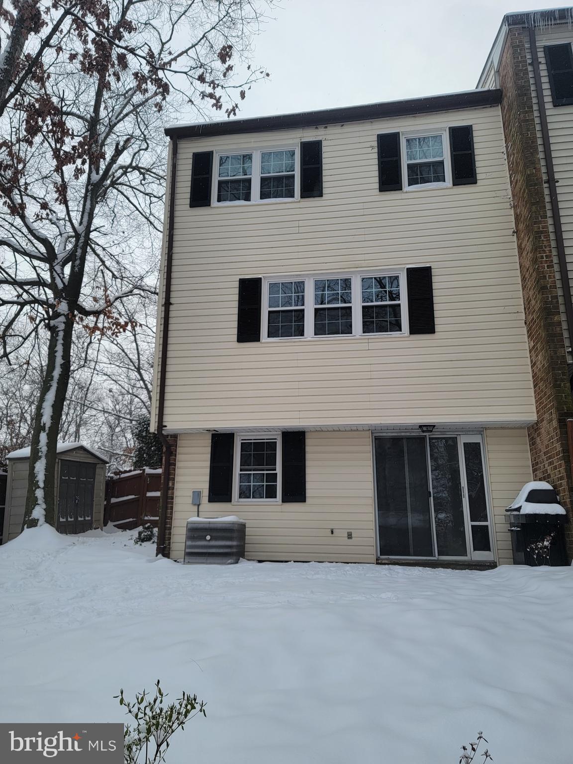 FORESTVIEW - Residential