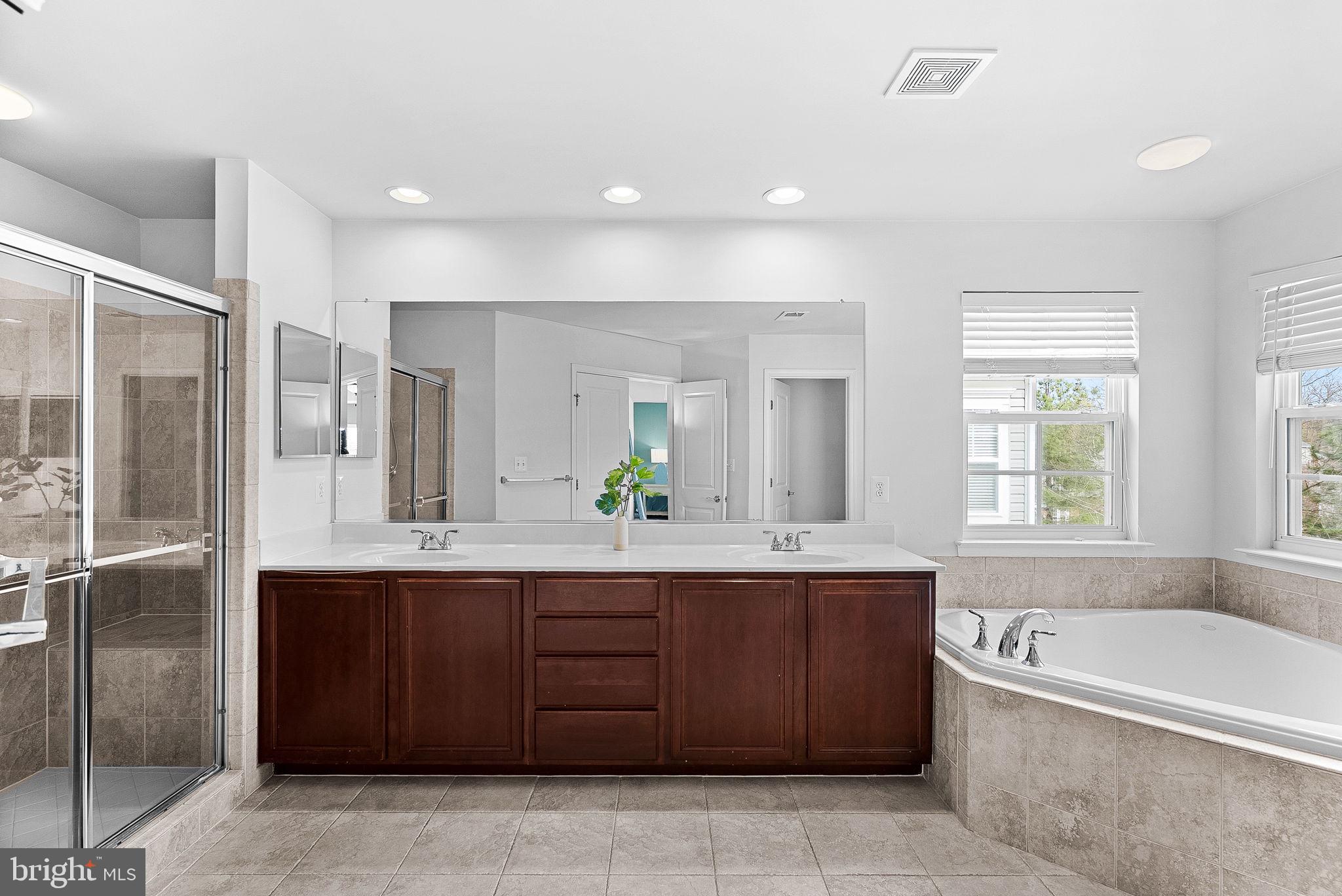 BRAMBLETON - Residential