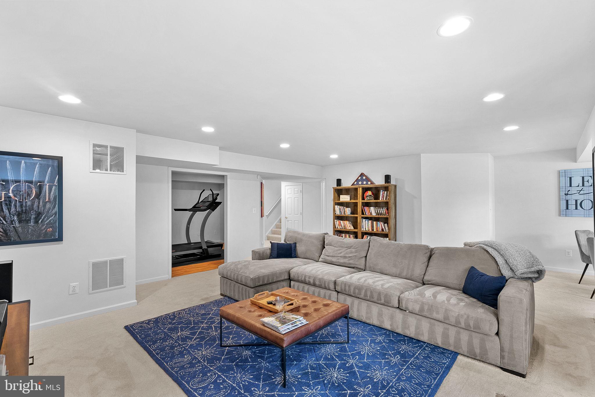 BRAMBLETON - Residential