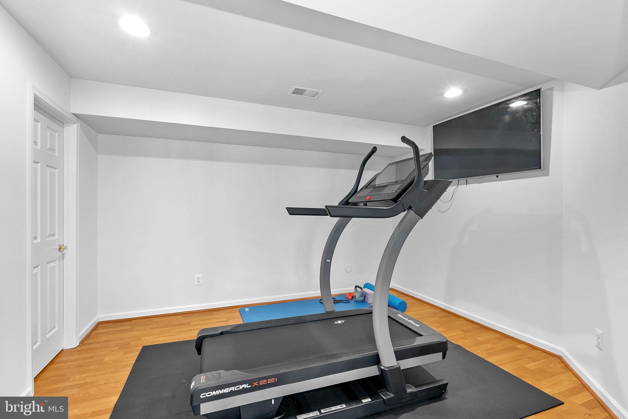 BRAMBLETON - Residential