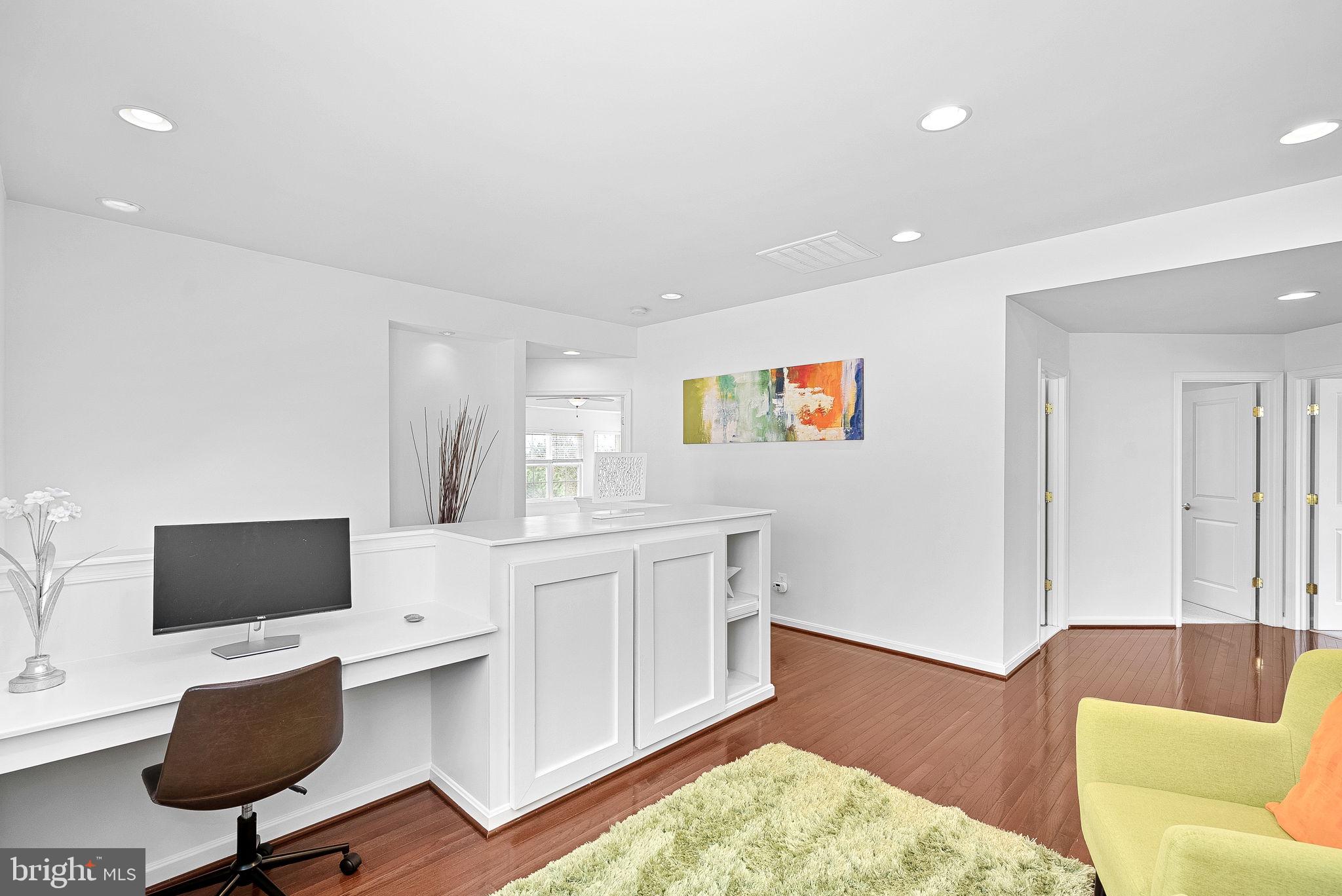 BRAMBLETON - Residential