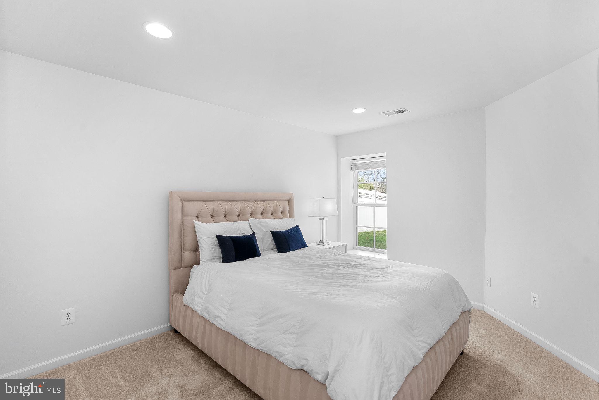 BRAMBLETON - Residential