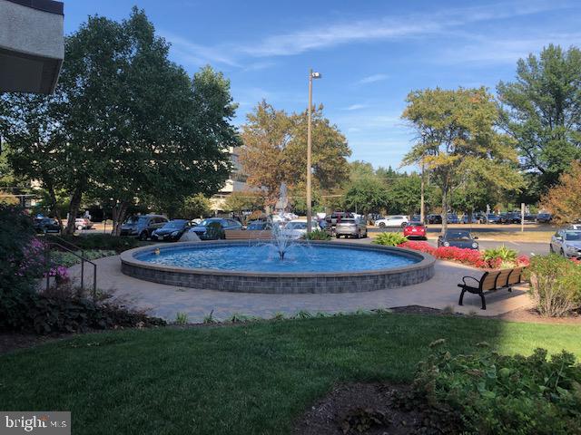 MCLEAN HOUSE - Residential