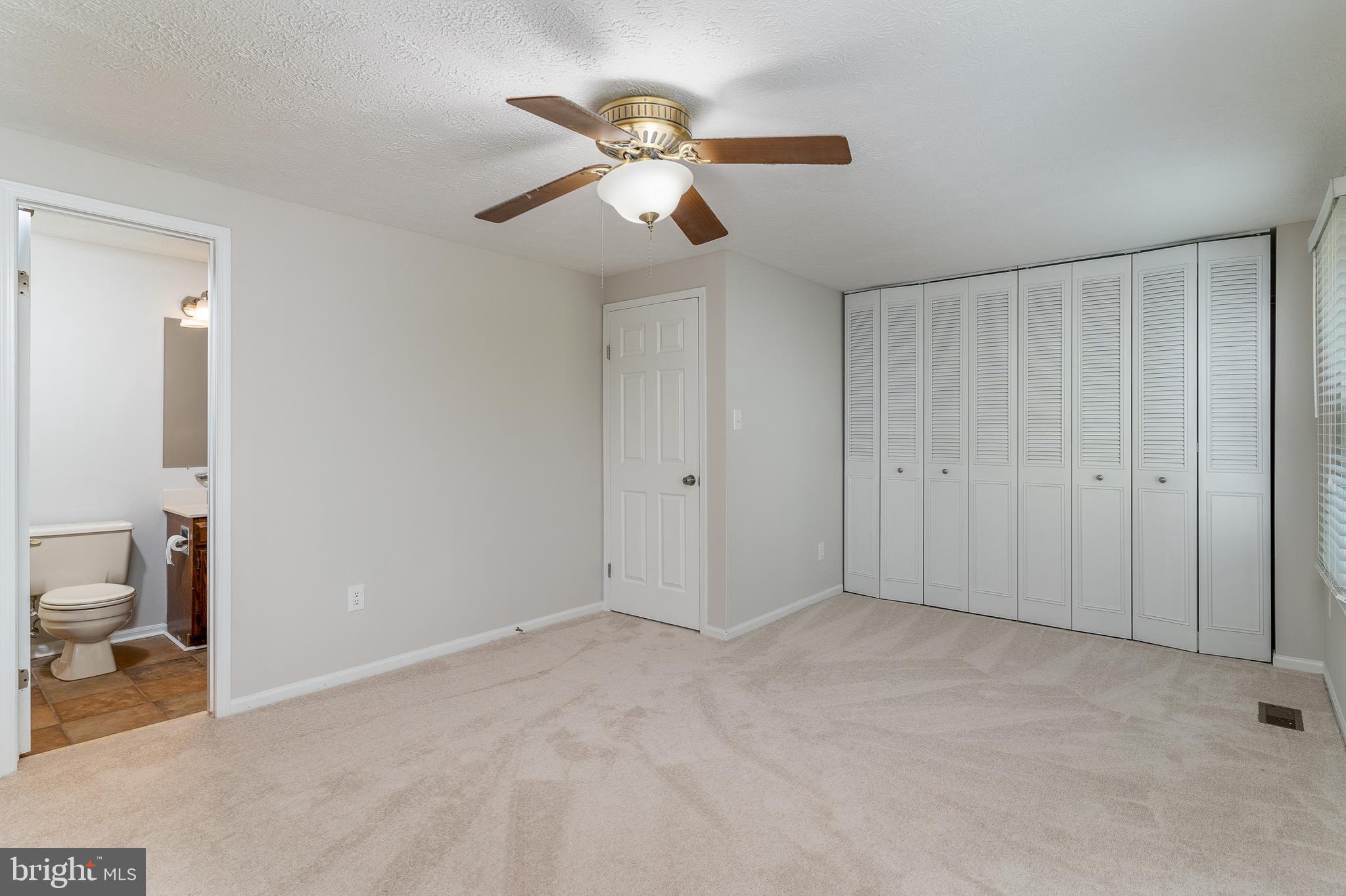 VILLAGE OF HICKORY RIDGE - Residential