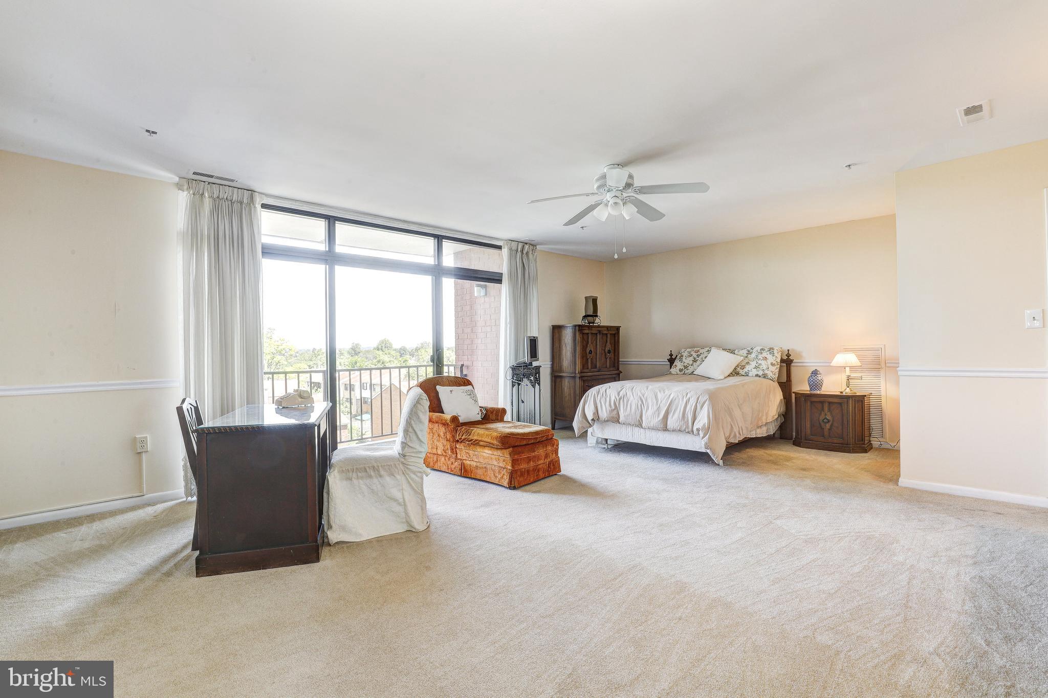 DULANEY TOWERS - Residential