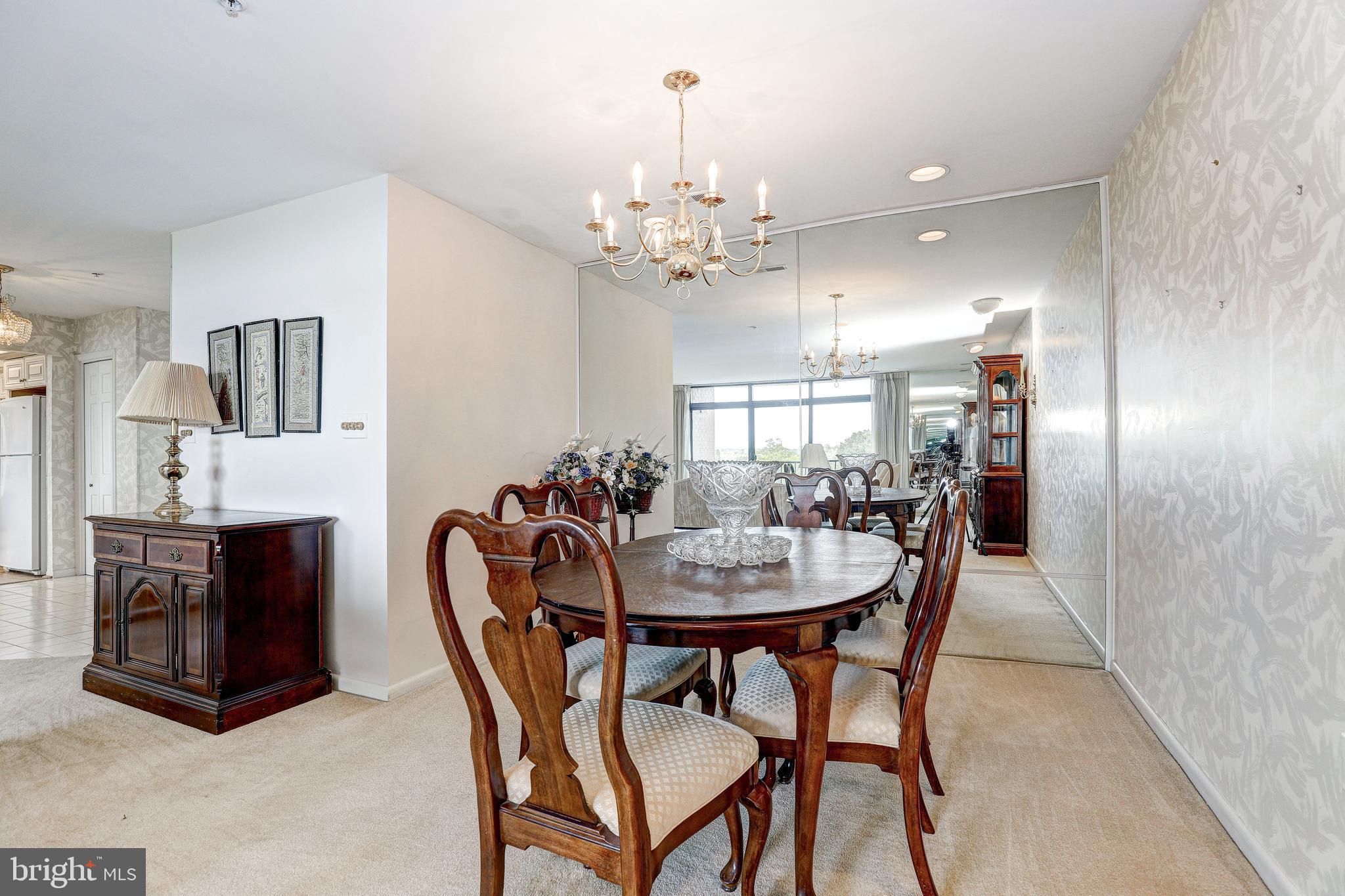 DULANEY TOWERS - Residential