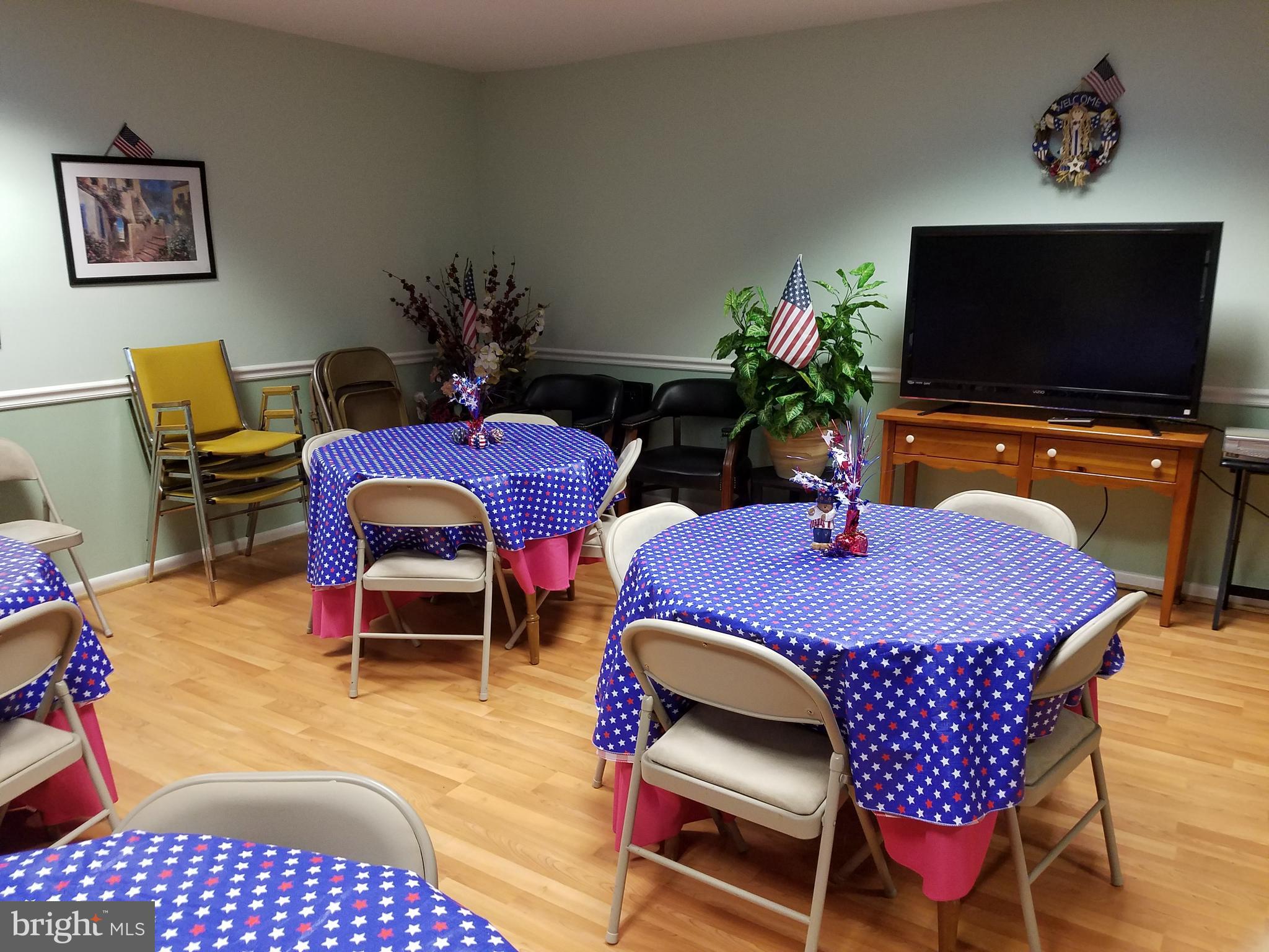 DULANEY TOWERS - Residential