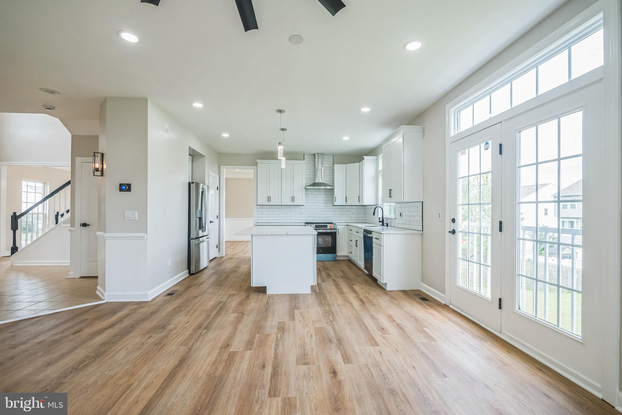 ARCHERS ROCK - Residential