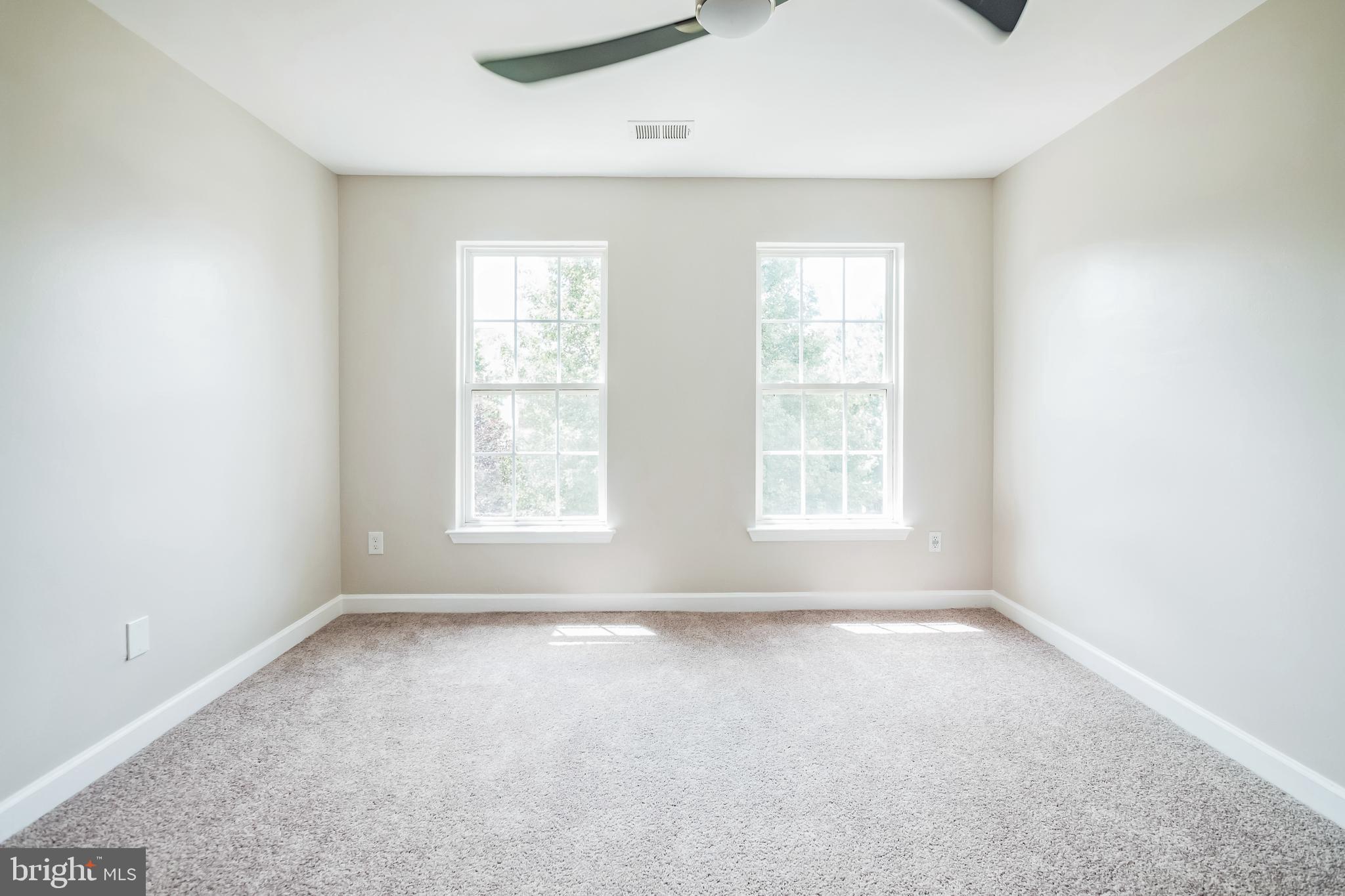 ARCHERS ROCK - Residential