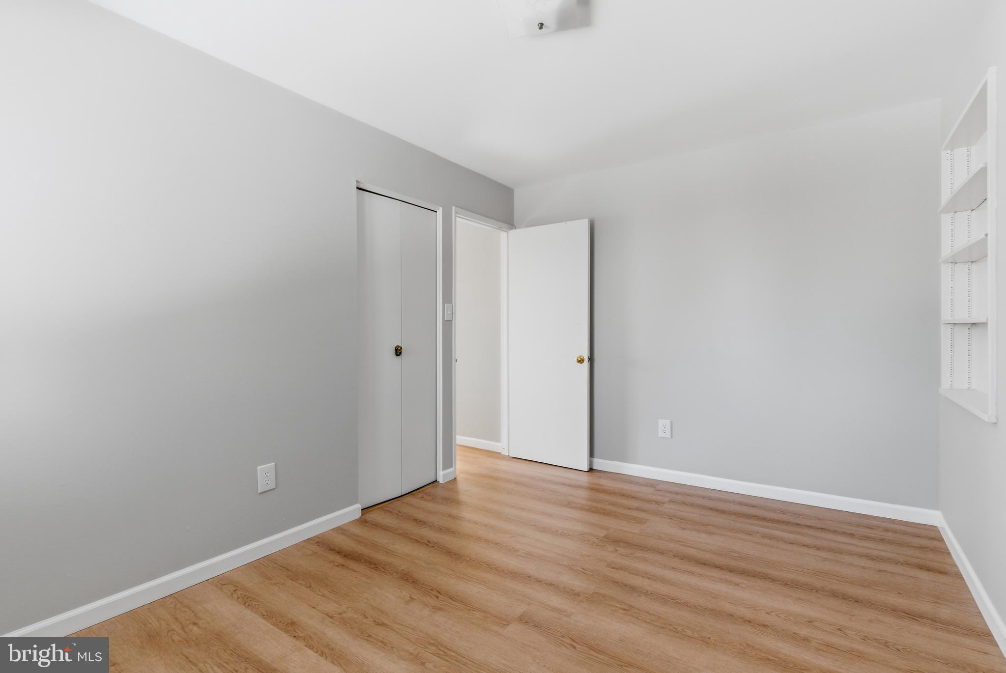 PIMMIT HILLS - Residential Lease