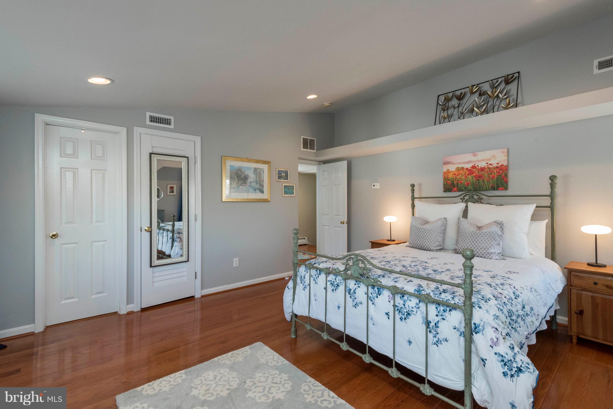 PARKWOOD - Residential