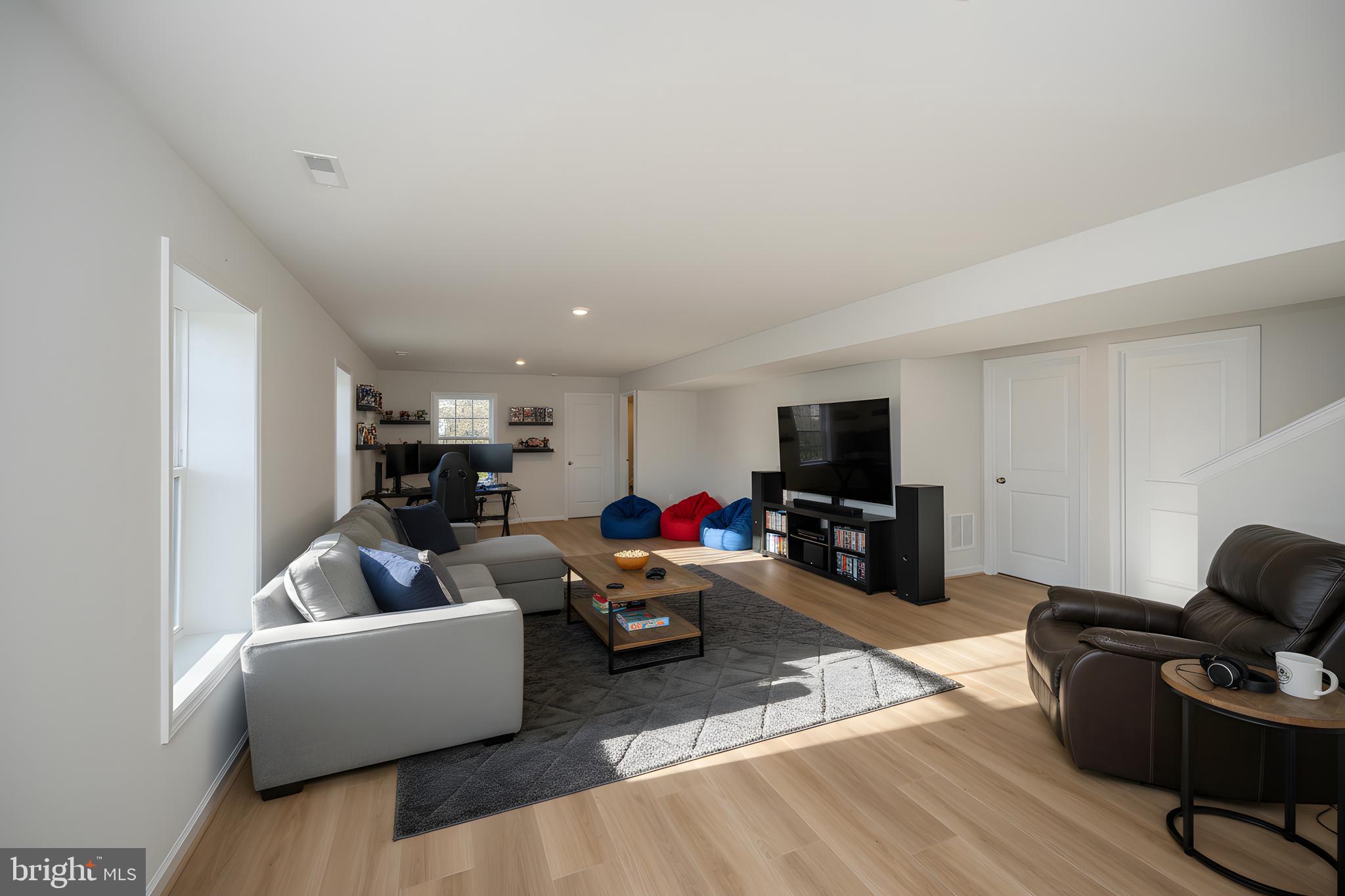 LIBERTY HALL - Residential