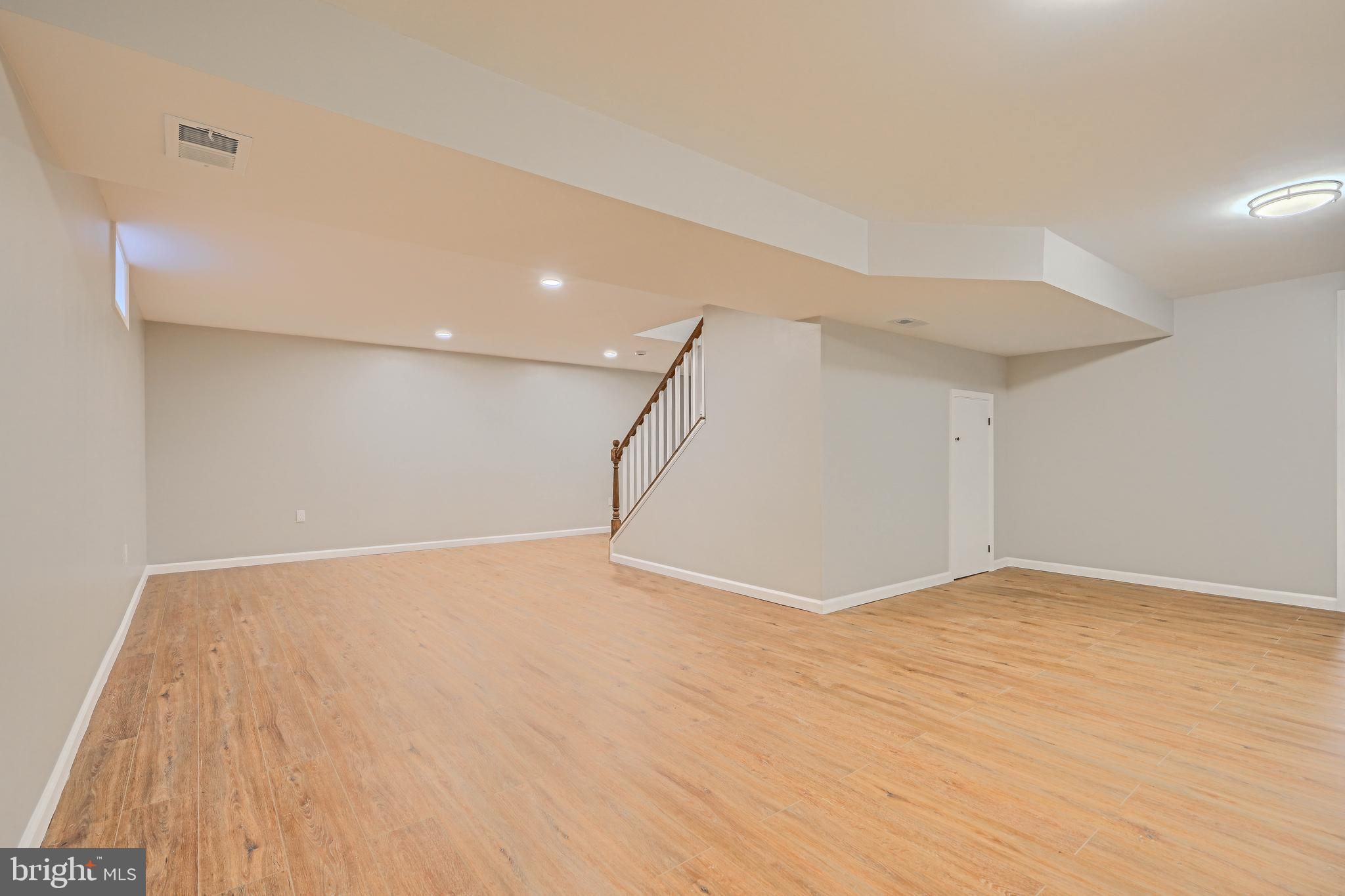 OLDE MILL ESTATES - Residential