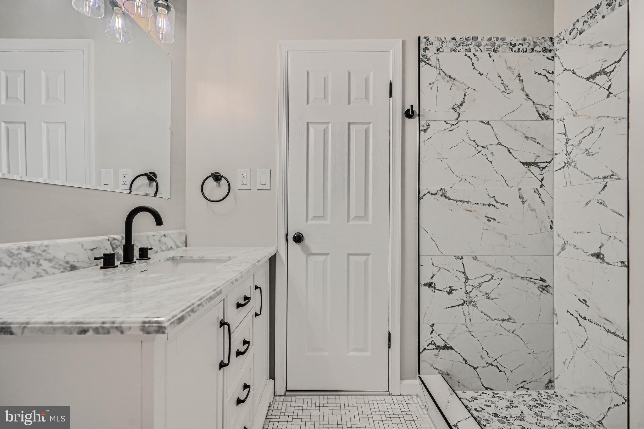 OLDE MILL ESTATES - Residential