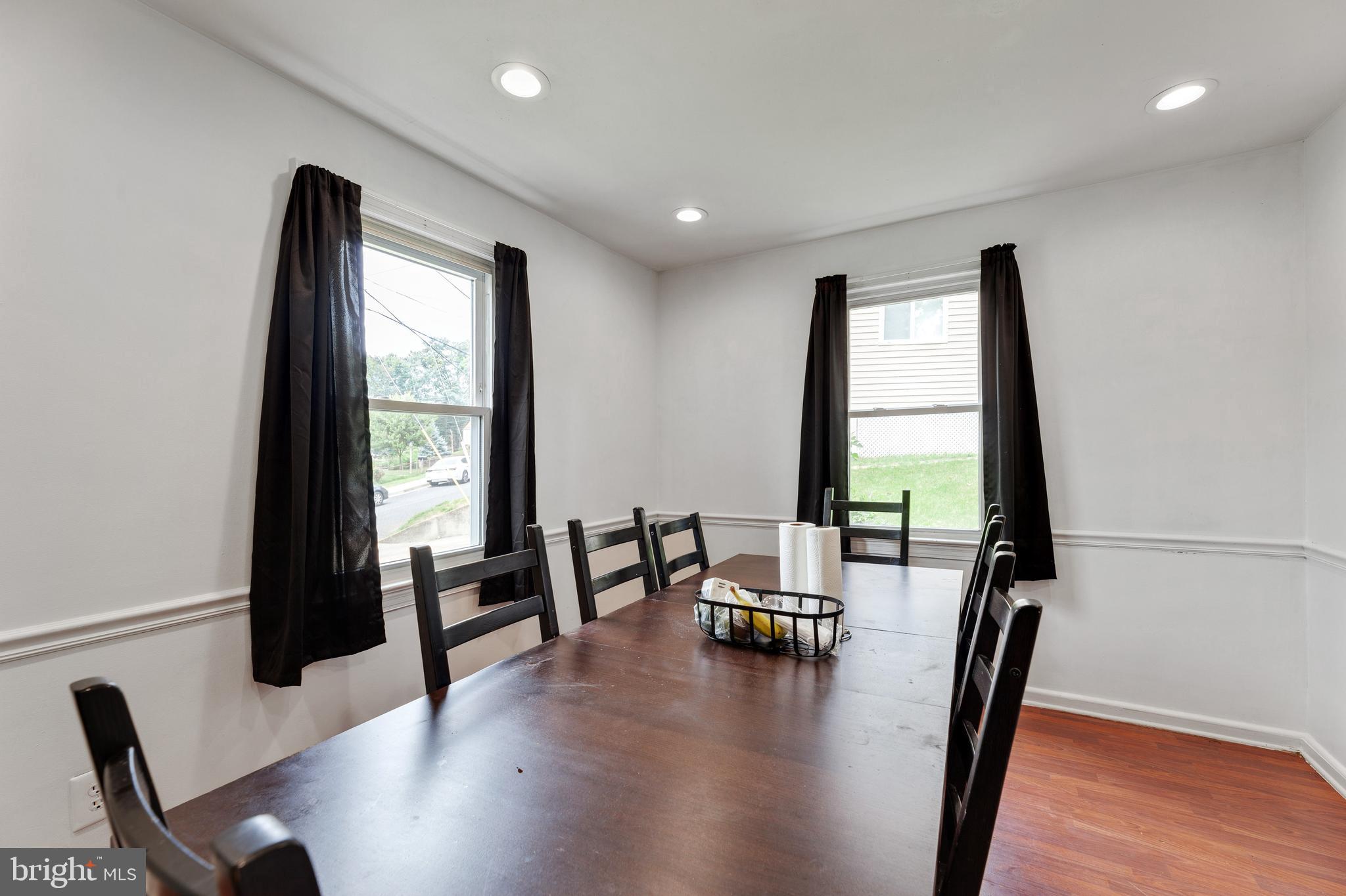 LANDOVER HILLS - Residential