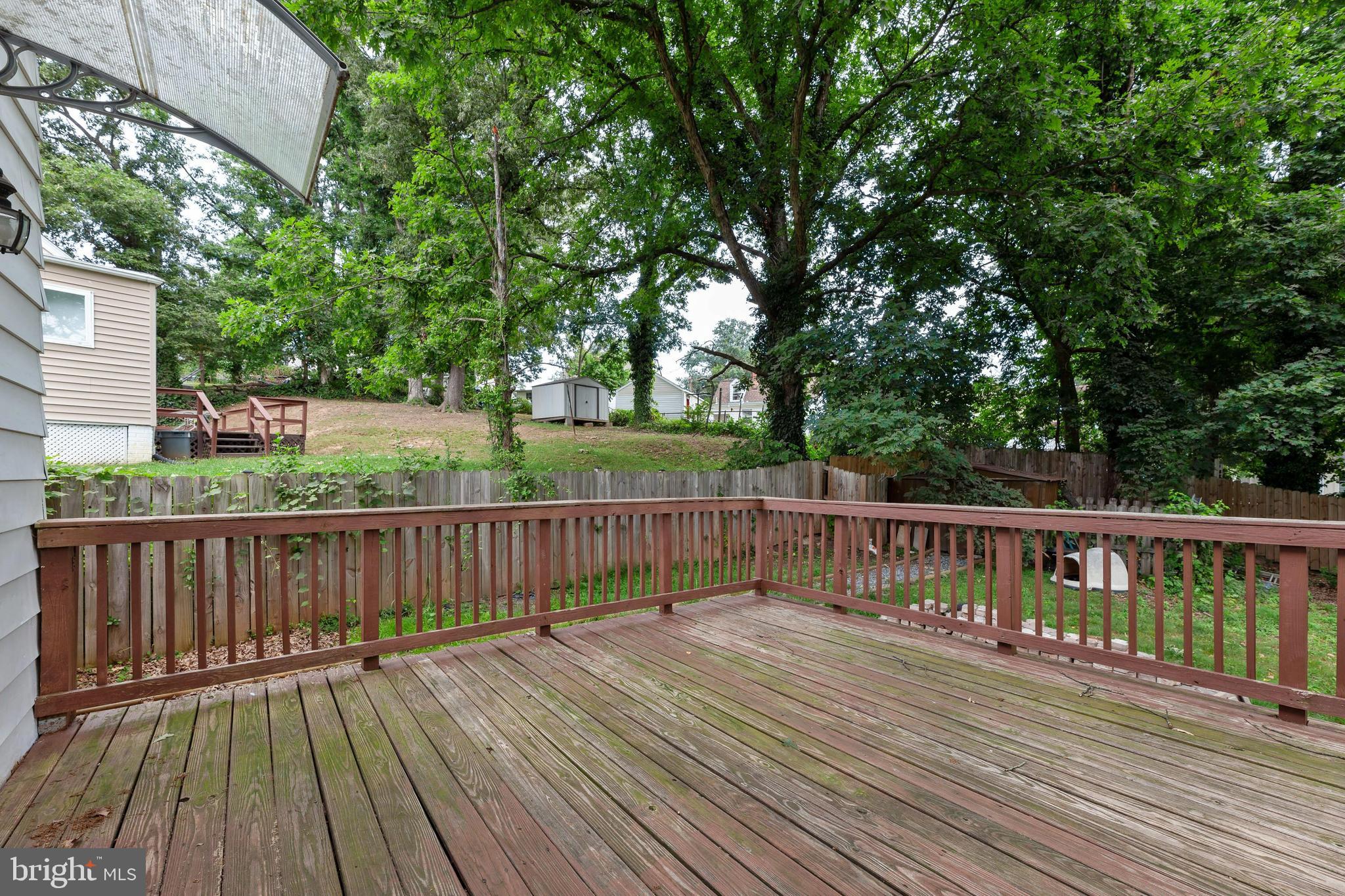 LANDOVER HILLS - Residential