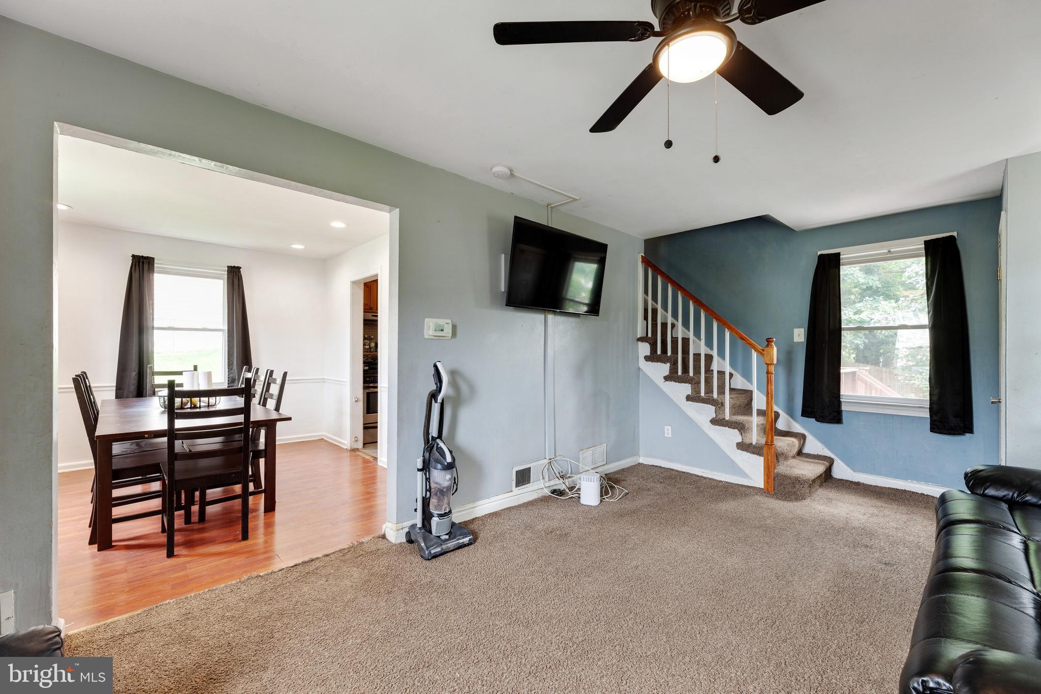 LANDOVER HILLS - Residential